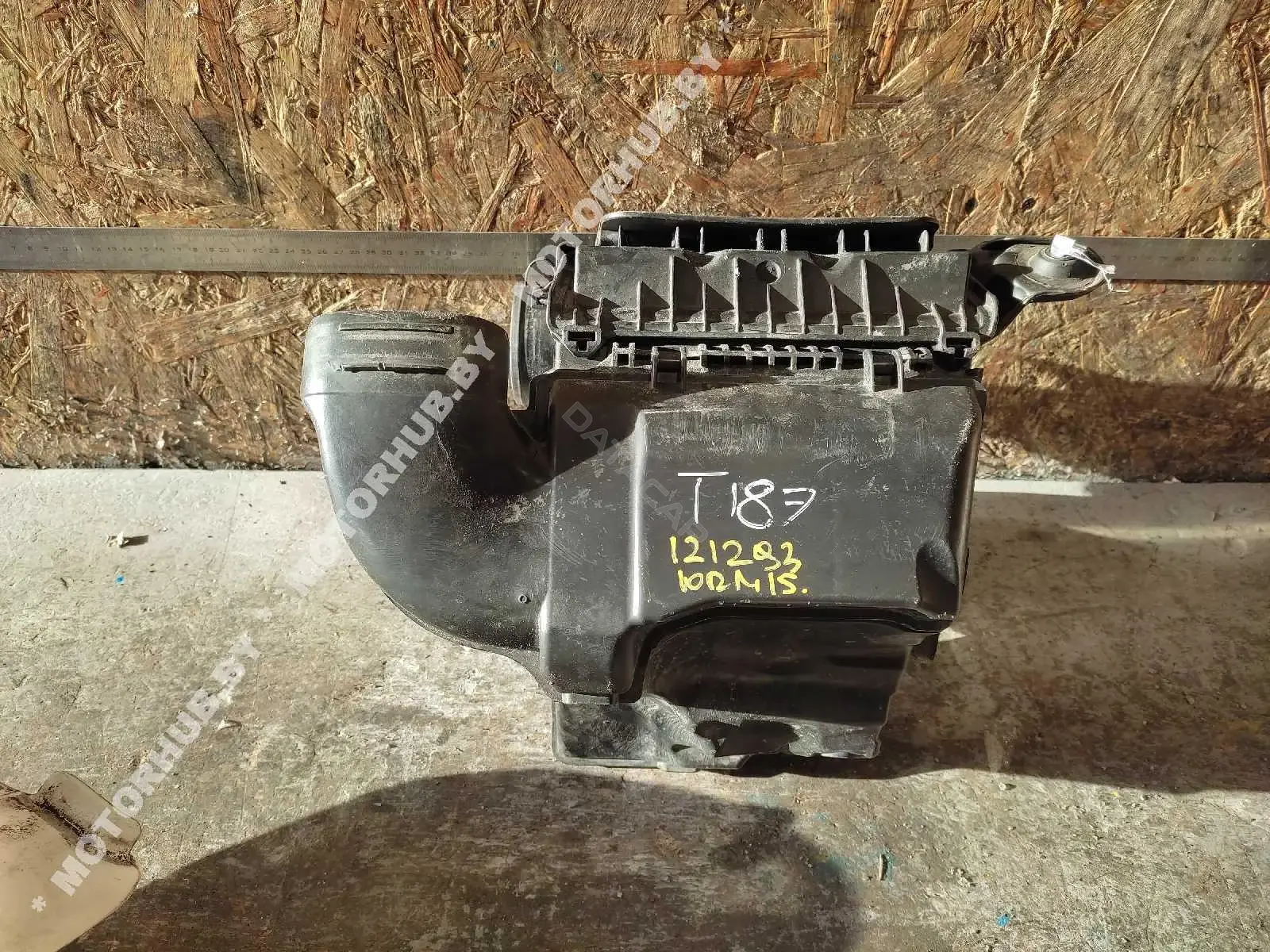 Корпус воздушного фильтра 165007121R