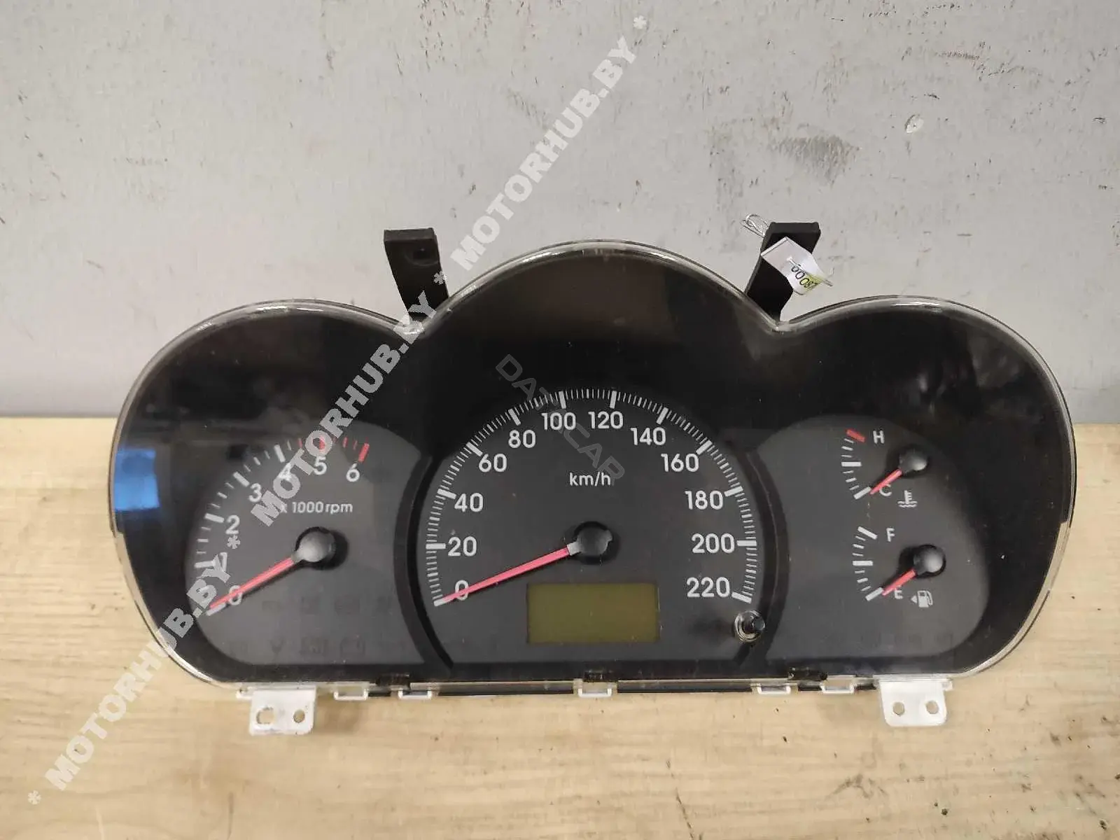 Панель приборов 940032F340