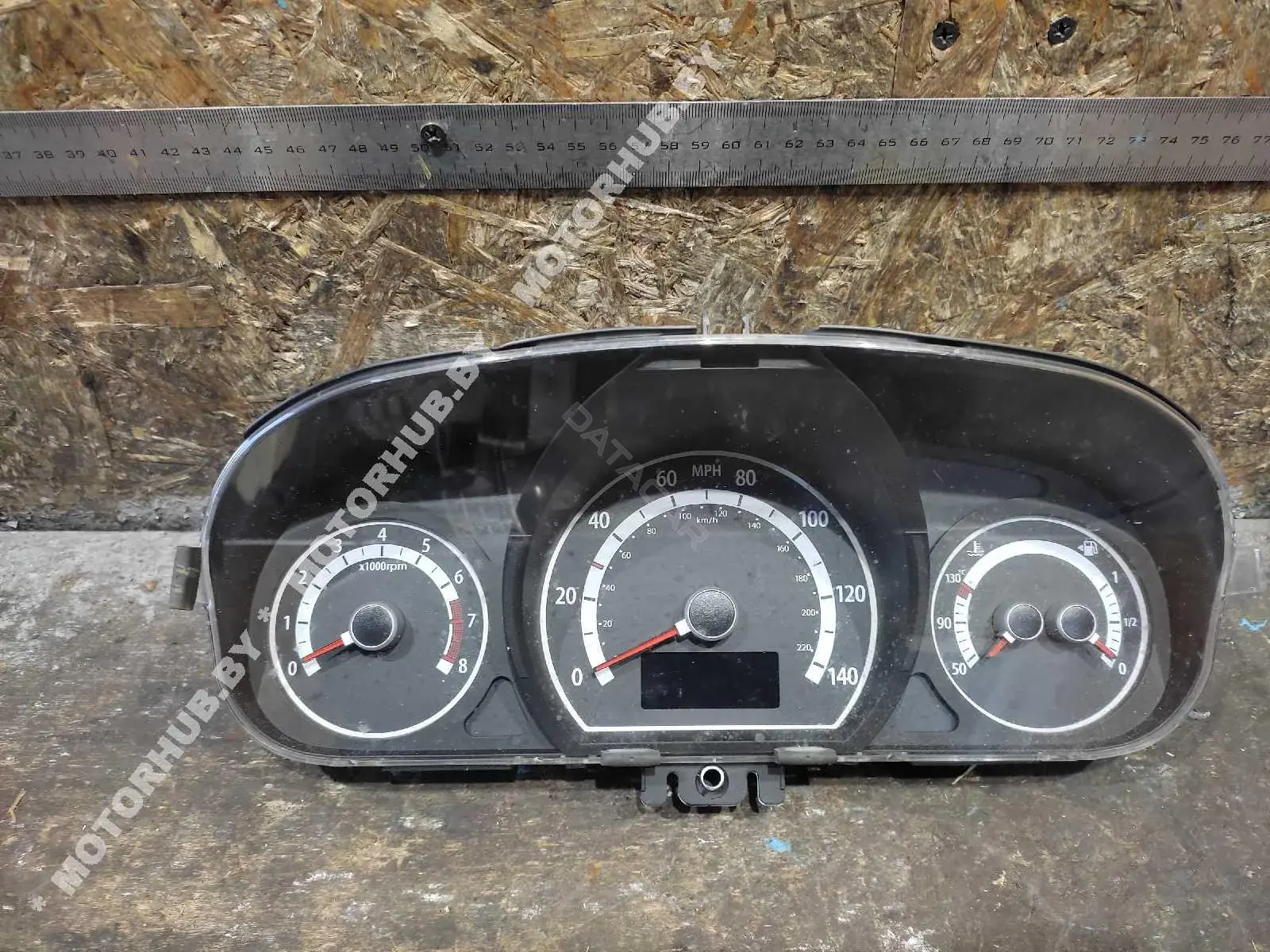 Панель приборов 940231H640