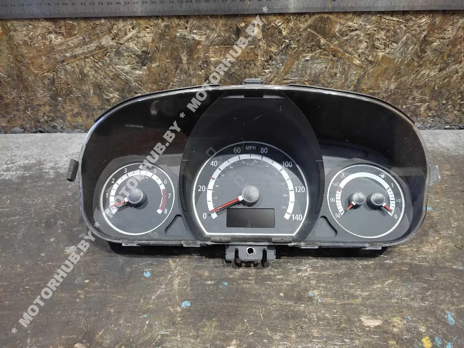 Панель приборов 940231H640