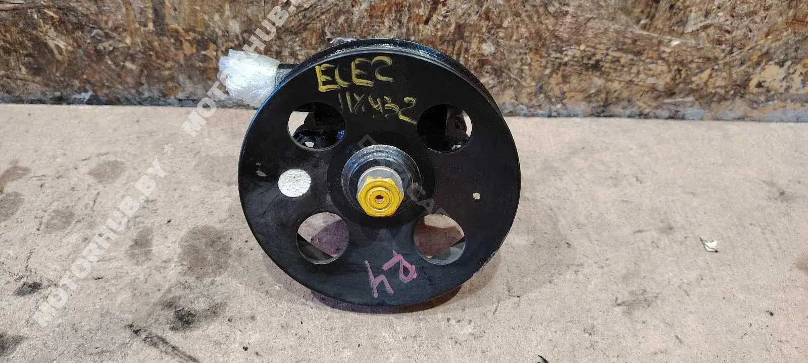 Насос гидроусилителя руля 00118932