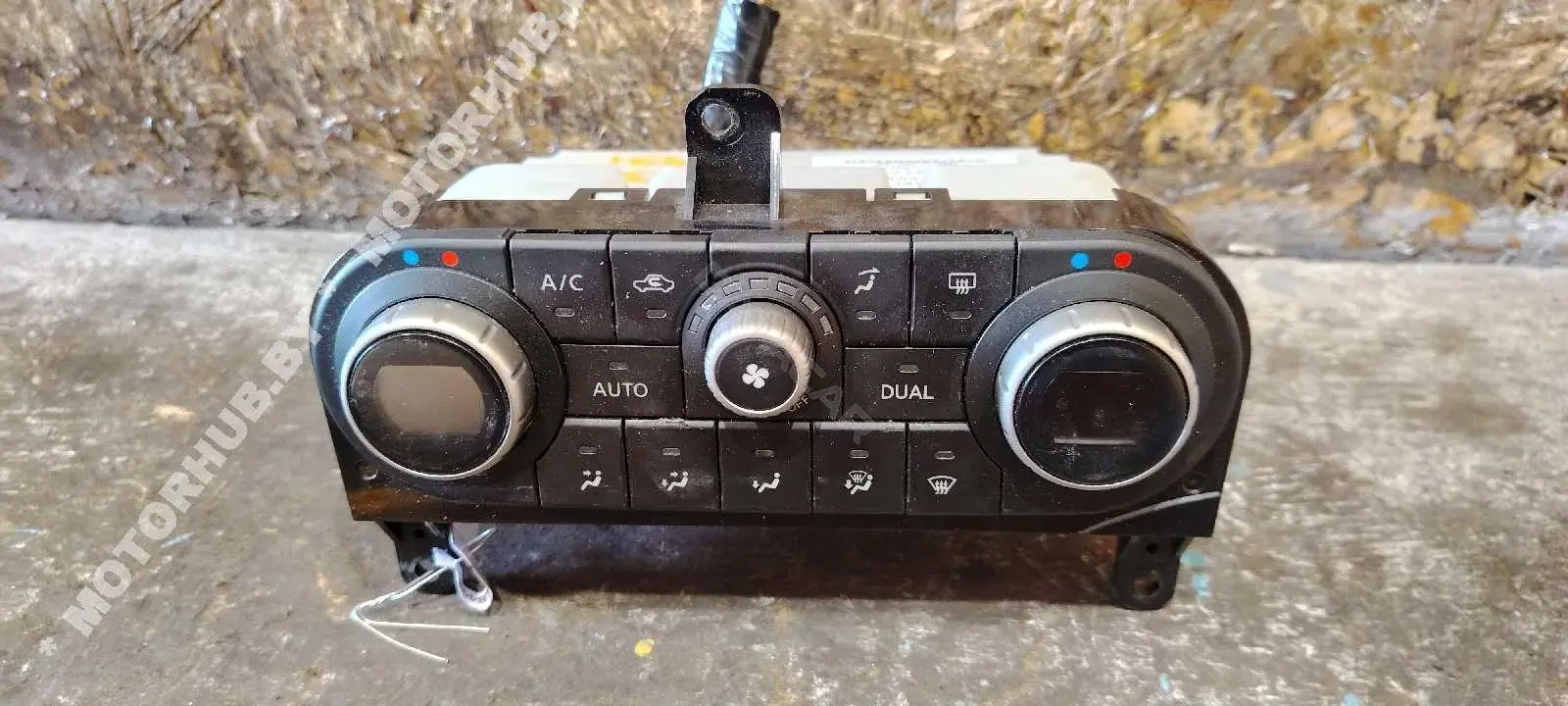 Блок управления климат-контролем 27500BB50A