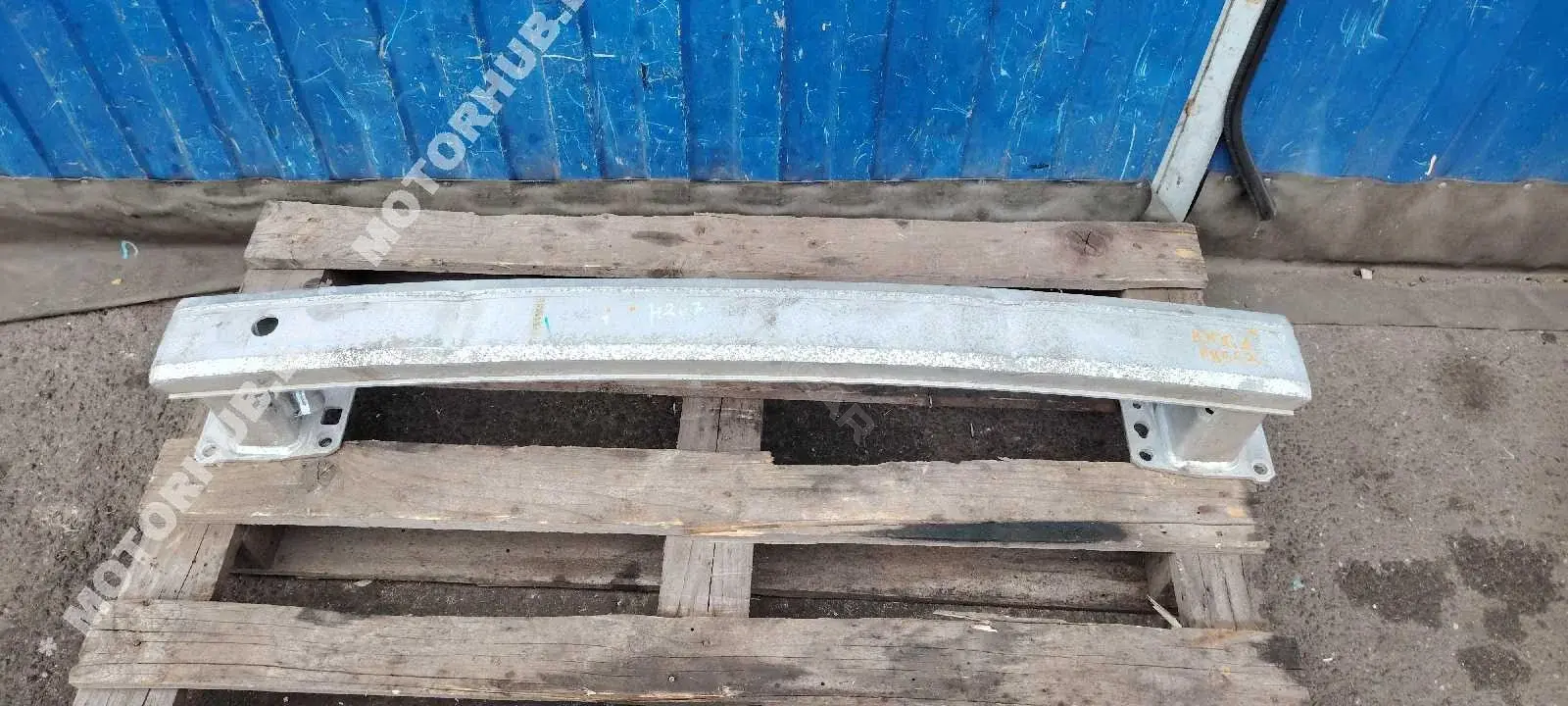 Усилитель бампера 9816071580