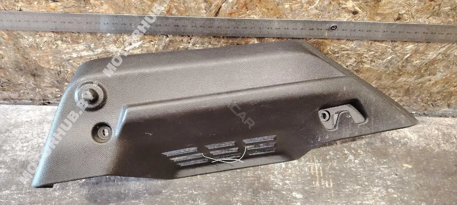 Обшивка багажника 799115715R