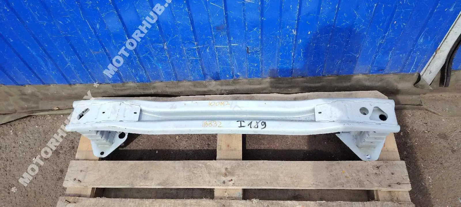Усилитель бампера 00115332