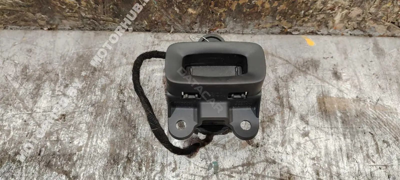 Замок зажигания 28227917, AH4N15607AE