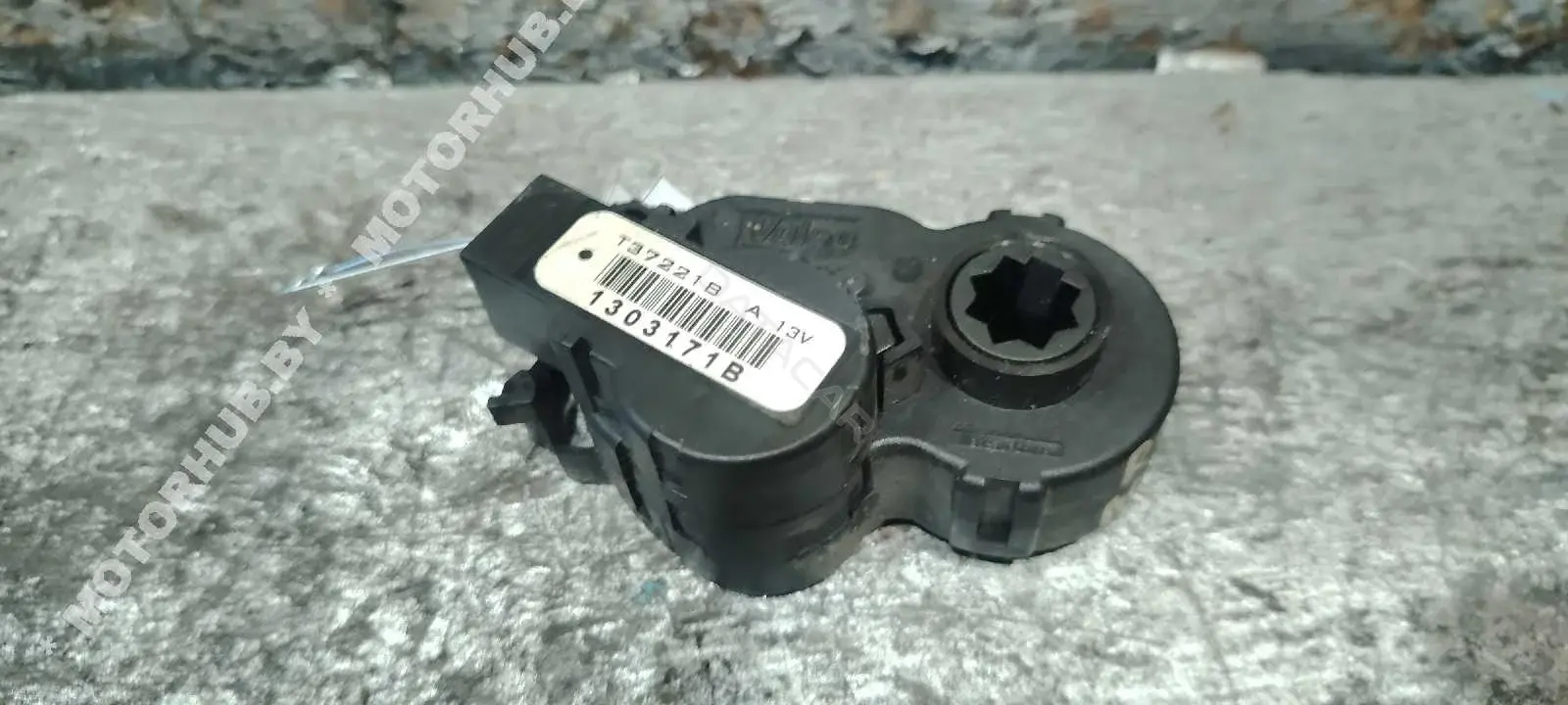 Мотор заслонки печки T37221BA