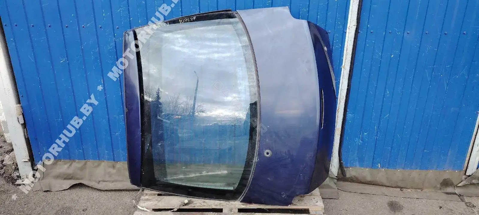 Крышка багажника 00107277