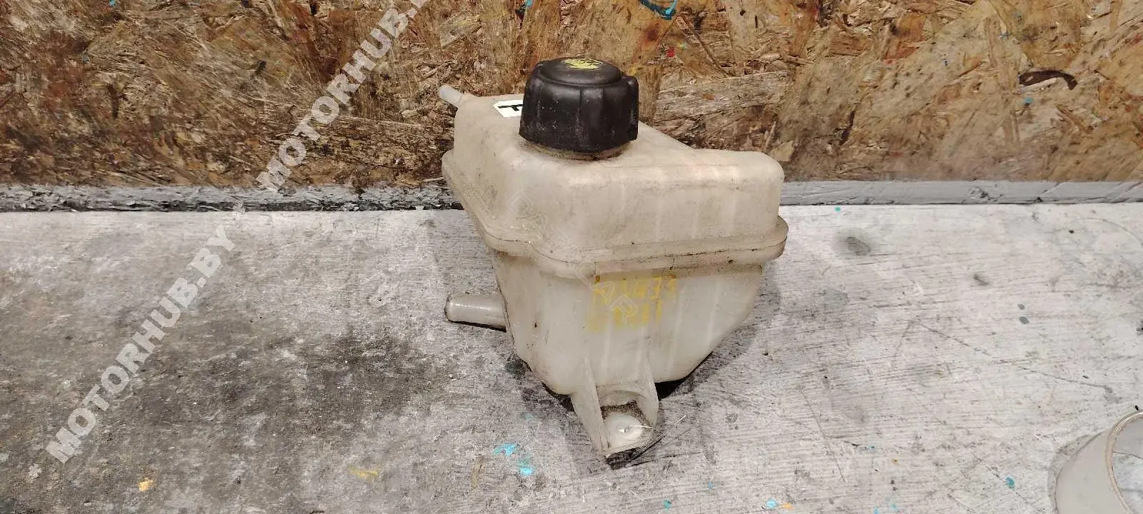 Расширительный бачок 21711JD50B