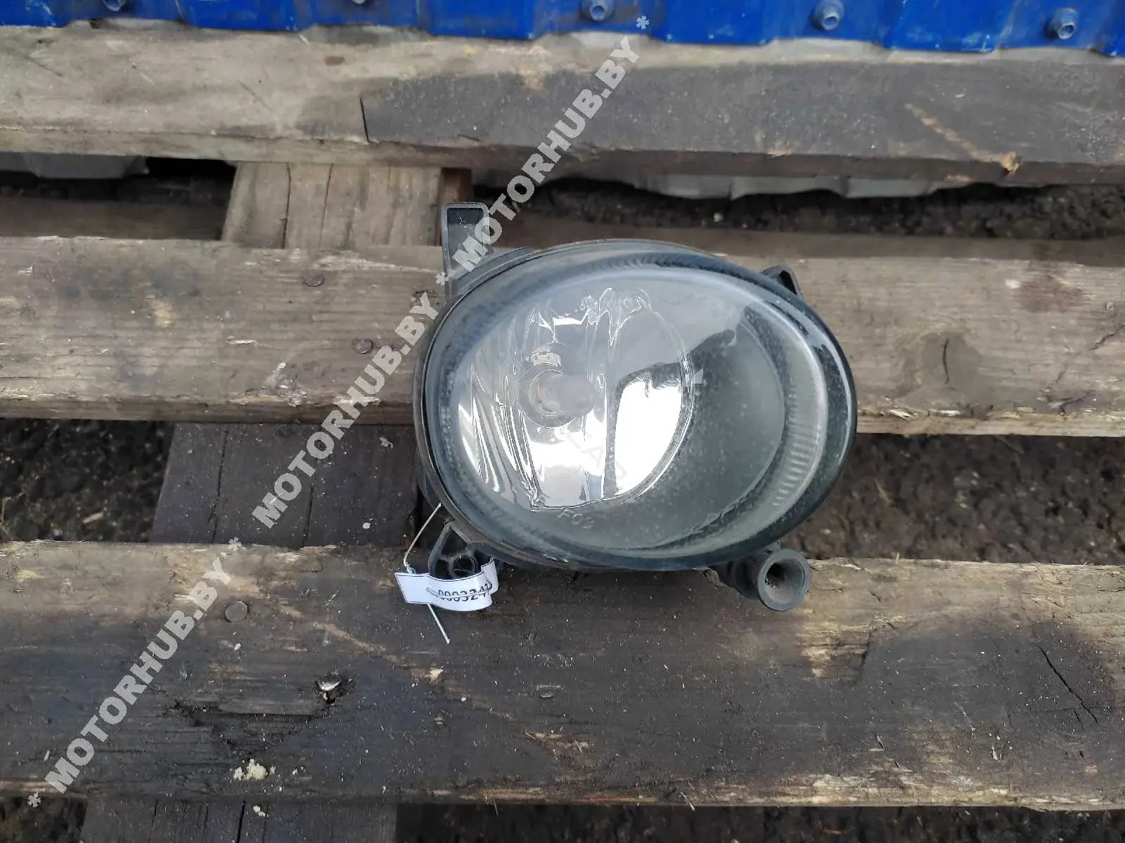 Противотуманные фары 8T0941699