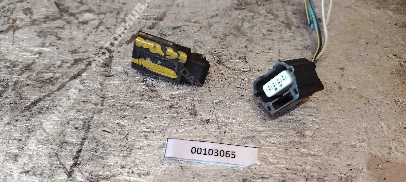 Датчик температуры охлаждающей жидкости 27722AX610