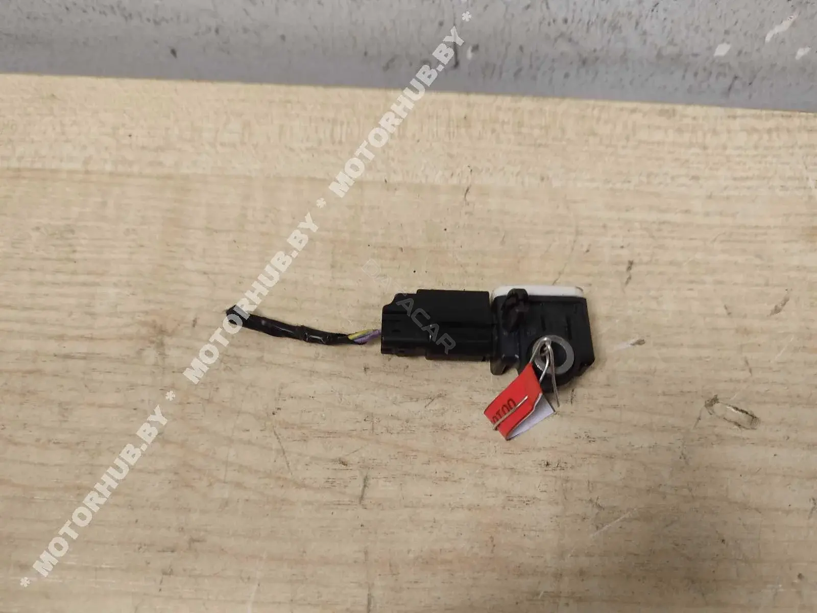 Датчик удара CM5T14B006AA