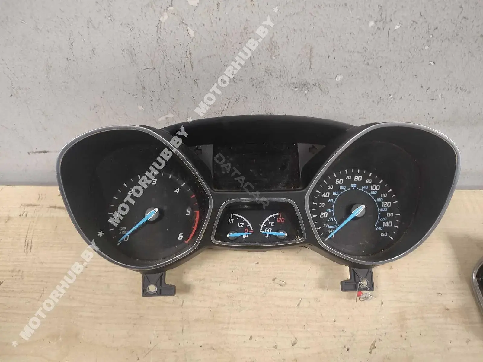 Панель приборов DV4T10849MG