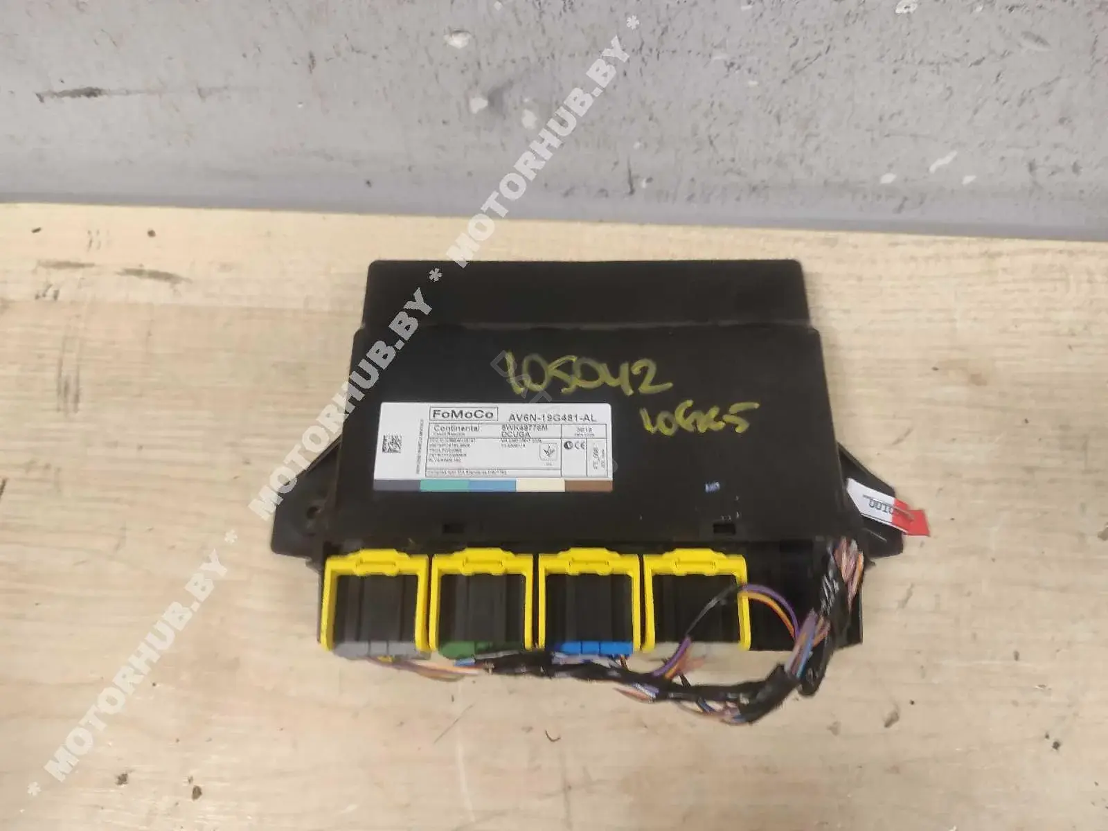 Блок комфорта AV6N19G481AL