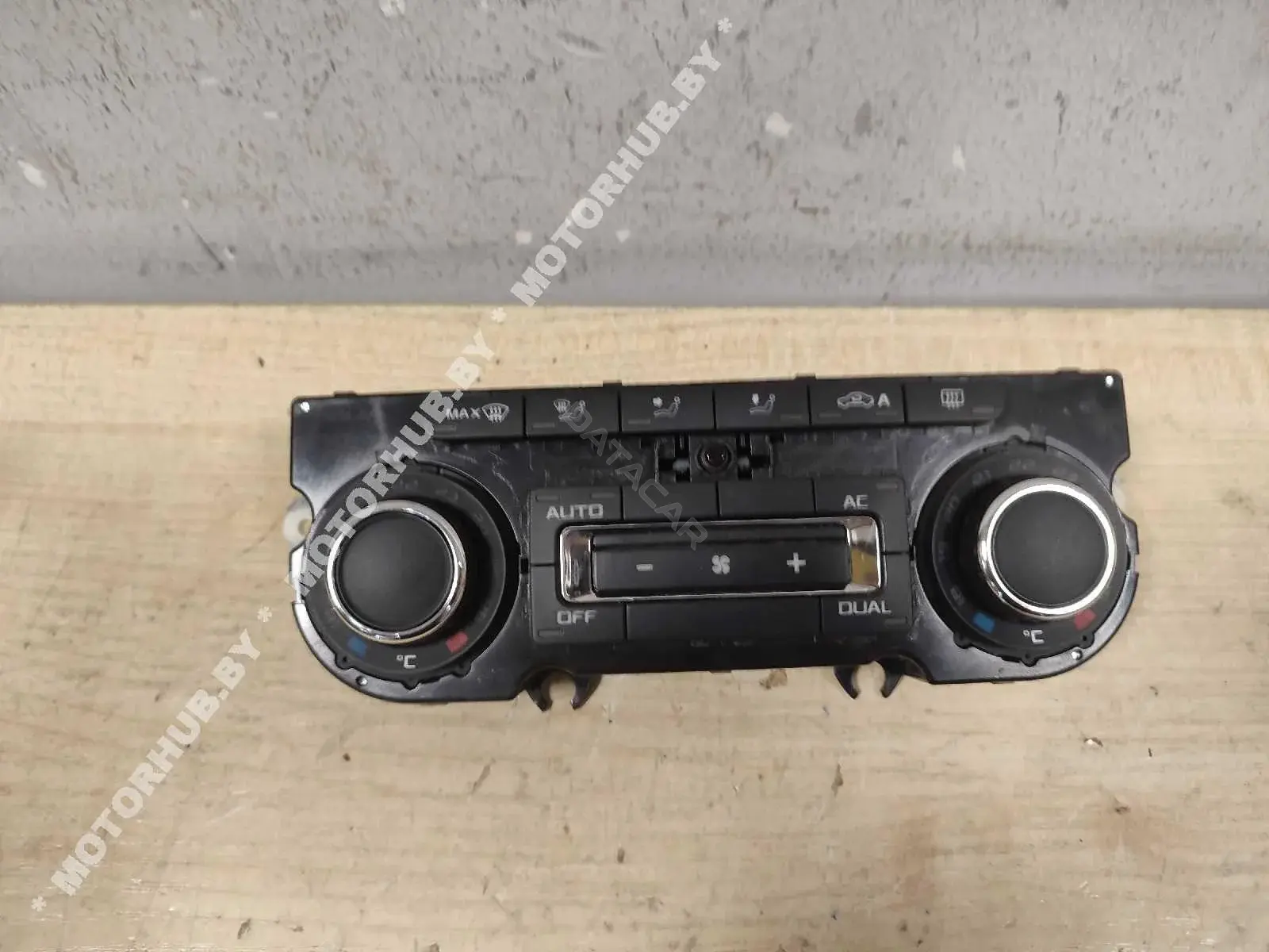 Блок управления климат-контролем 3T0907044BR