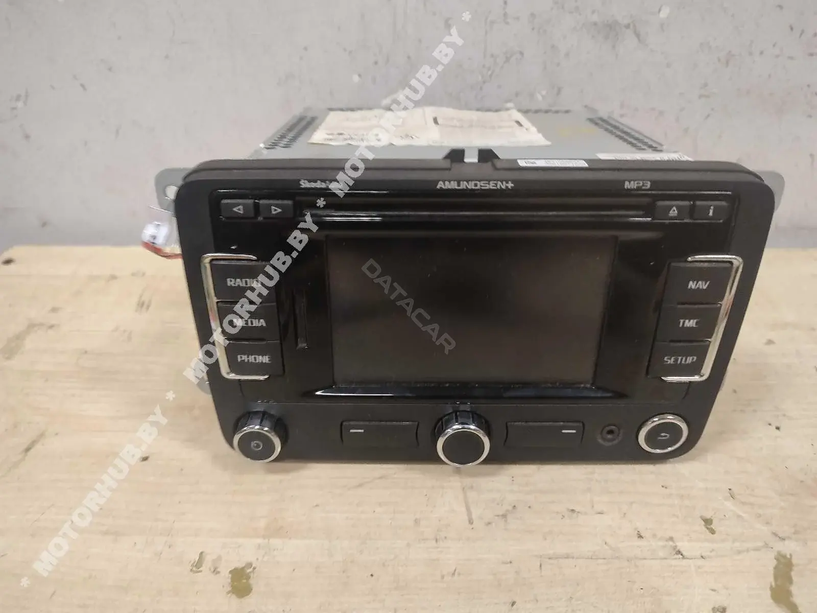 Магнитола 3T0035192J