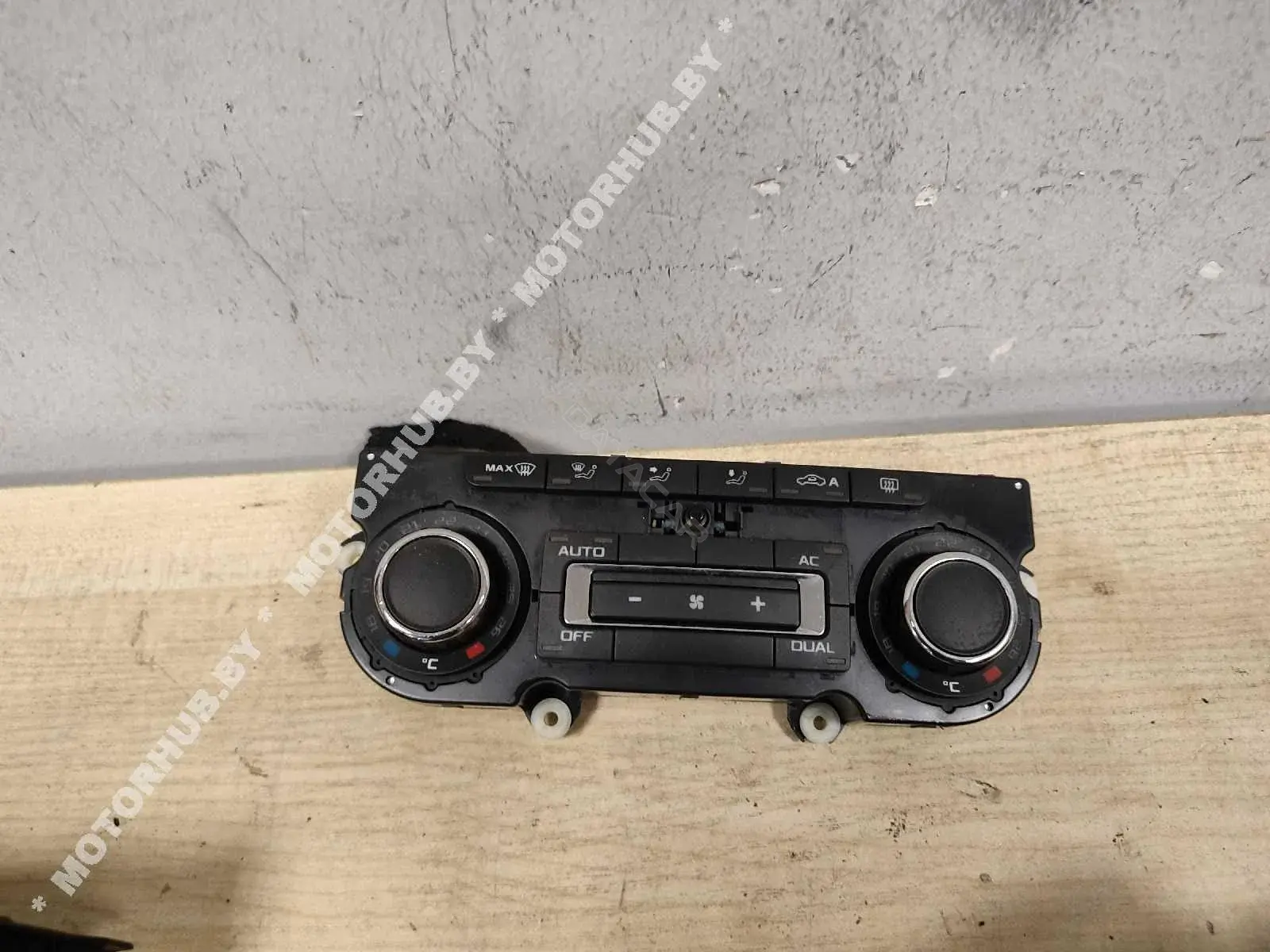 Блок управления климат-контролем 3T0907044BD