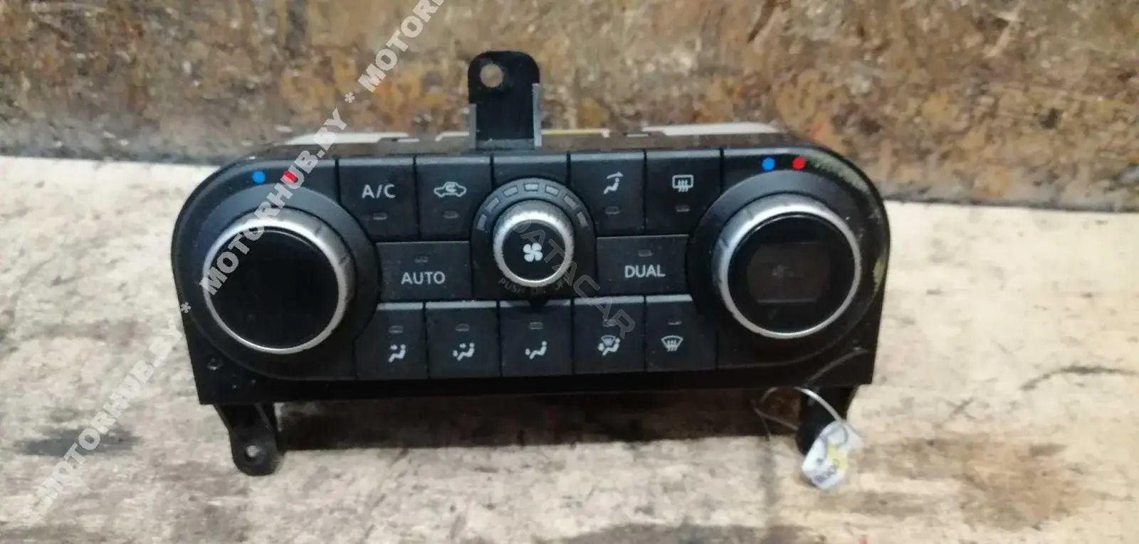 Блок управления климат-контролем 27500BB50A