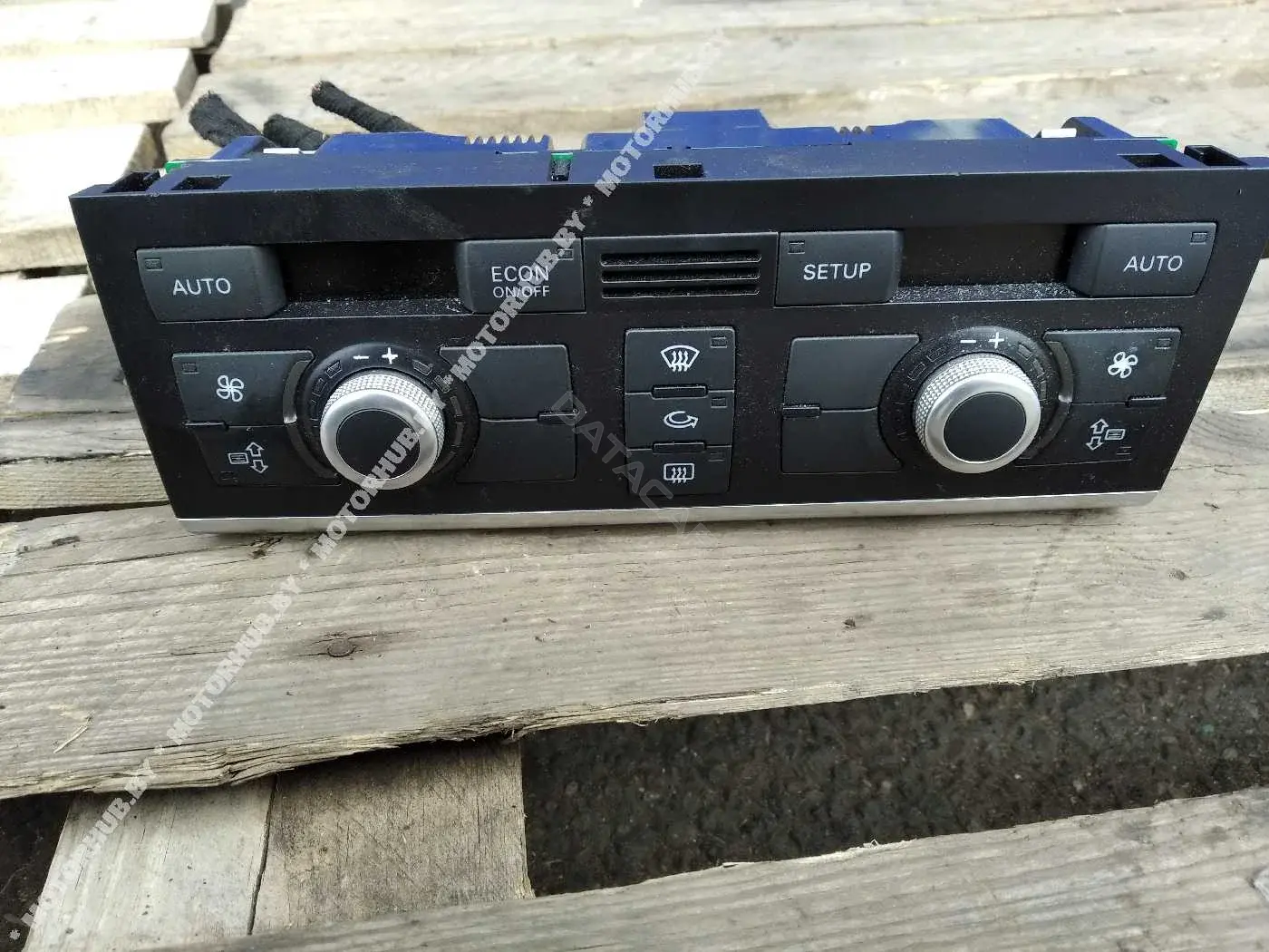 Блок управления климат-контролем 4F2820043P