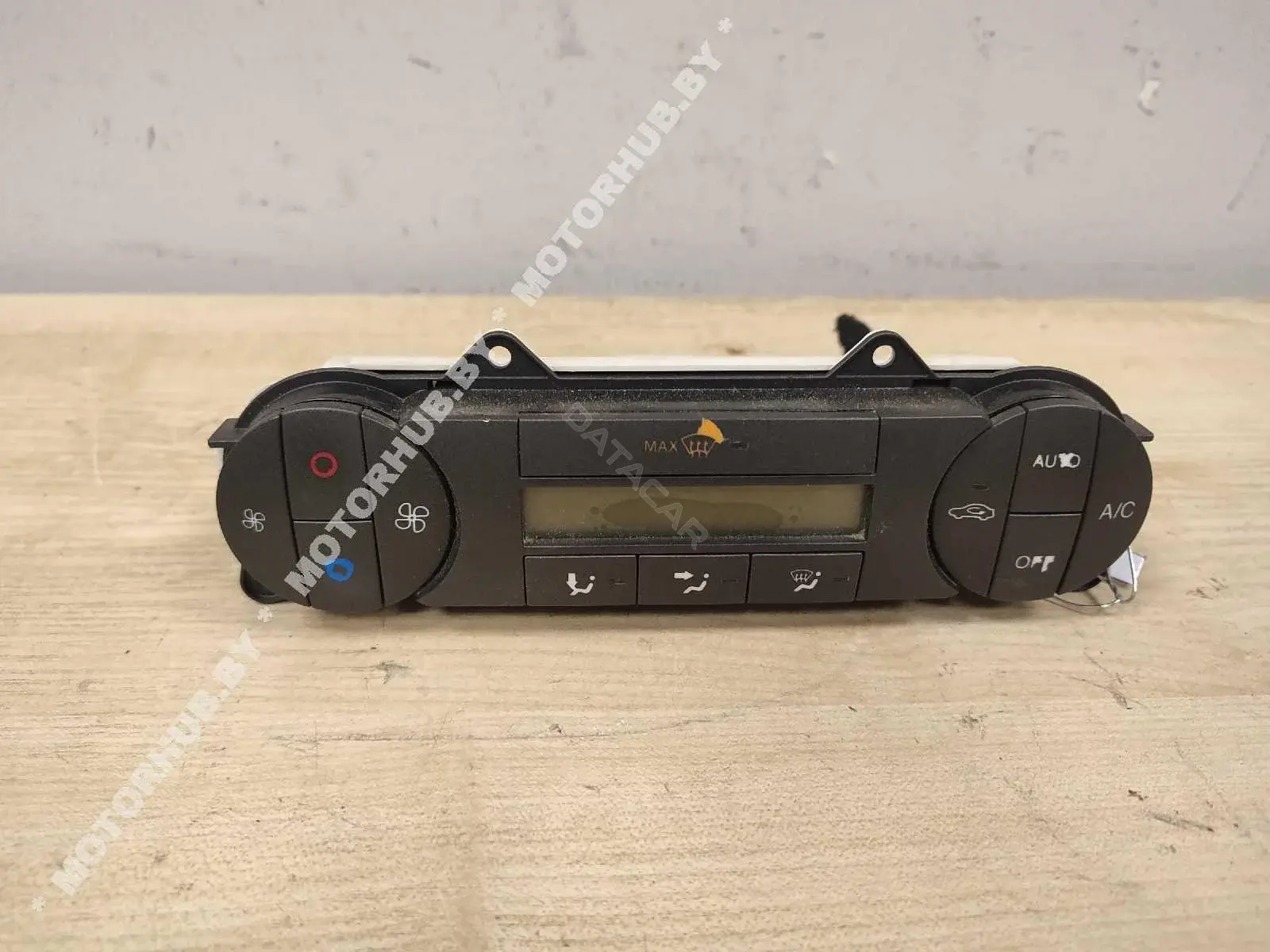 Блок управления климат-контролем 3S7T18C612AF