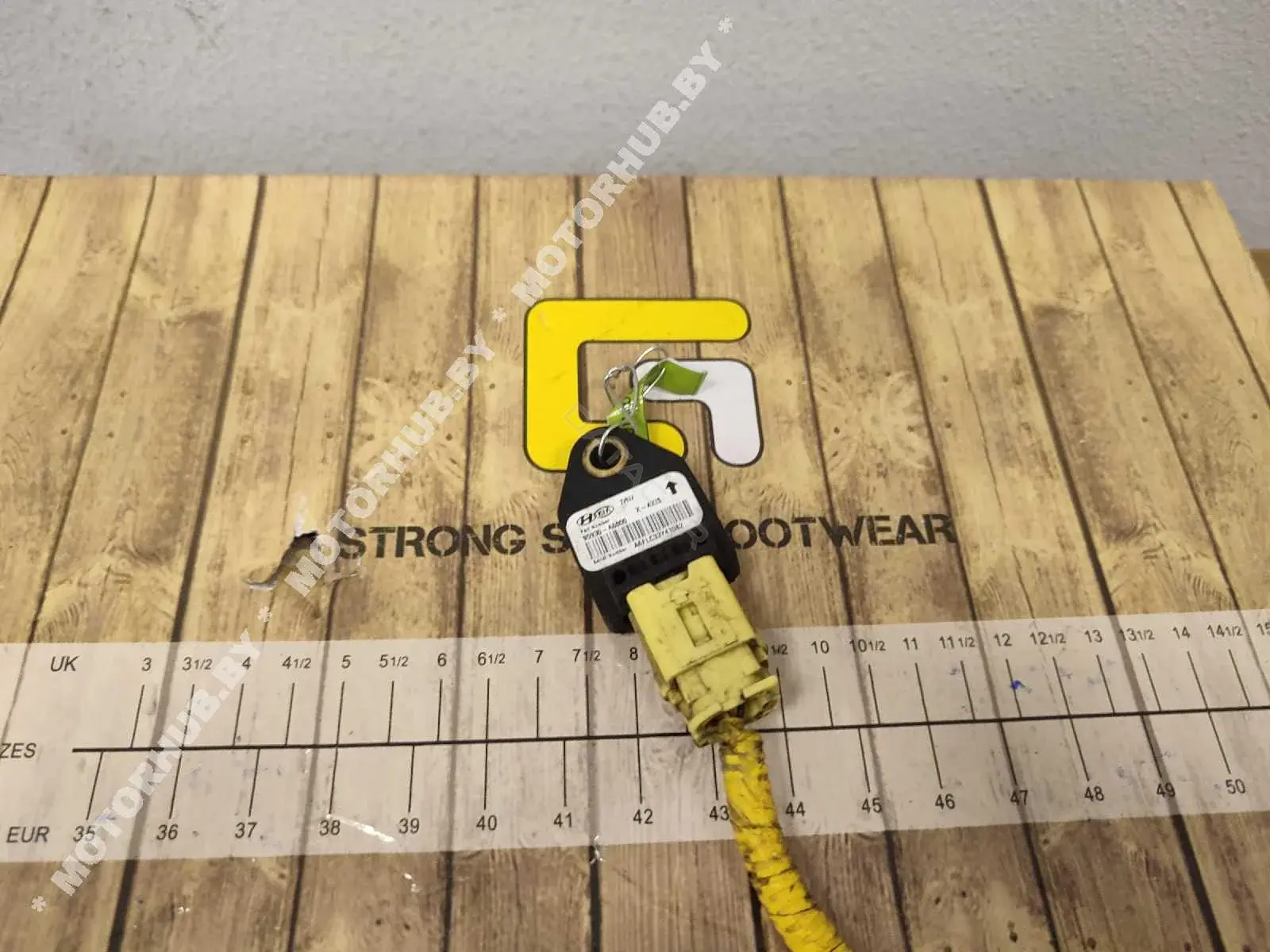 Датчик удара 95930A6000