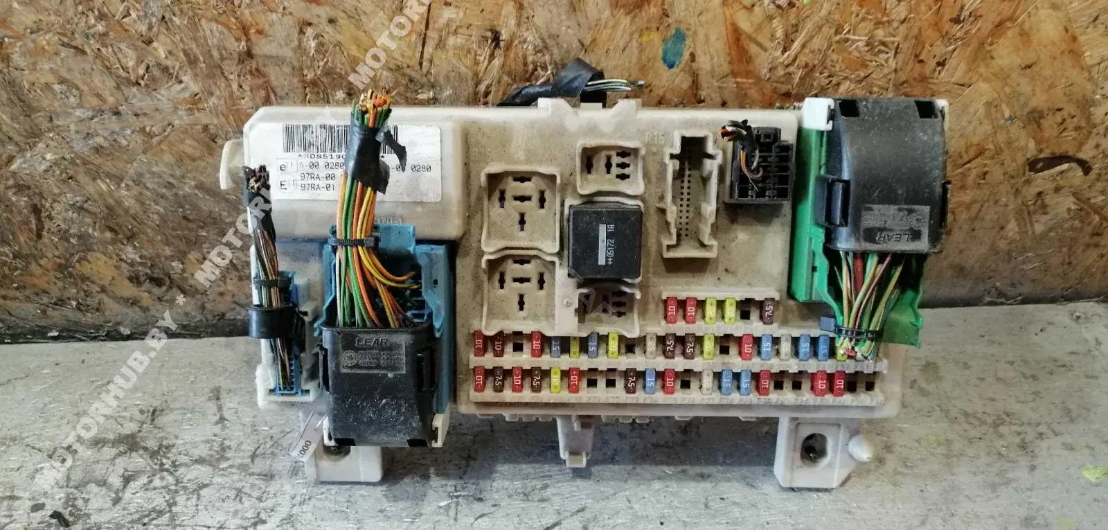 Блок предохранителей 4M5T14A073BF