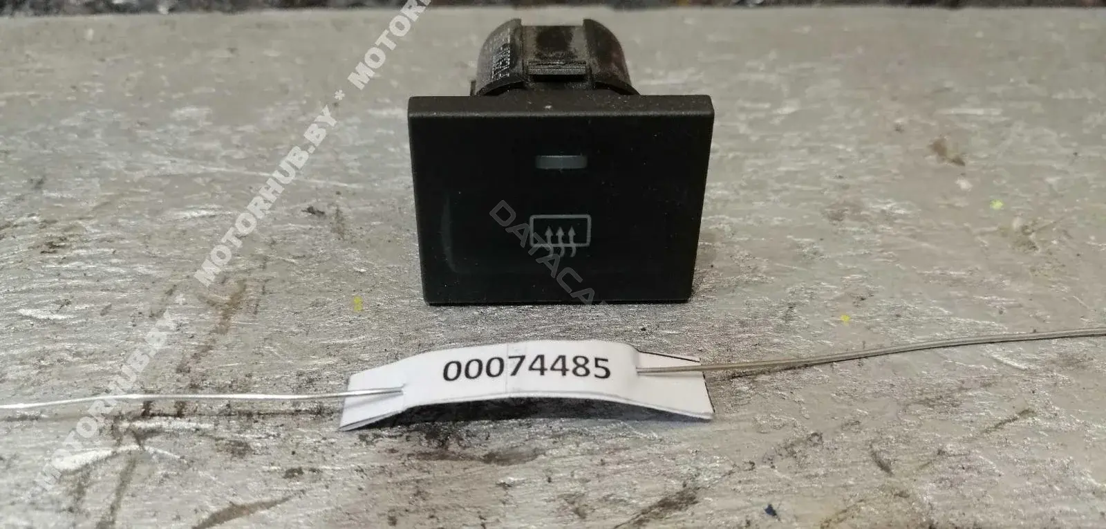Кнопка подогрева заднего стекла 3M5T18C621AC