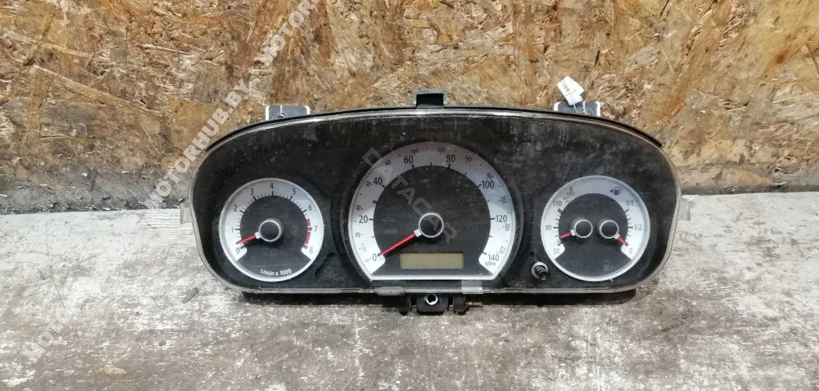 Панель приборов 940011H010