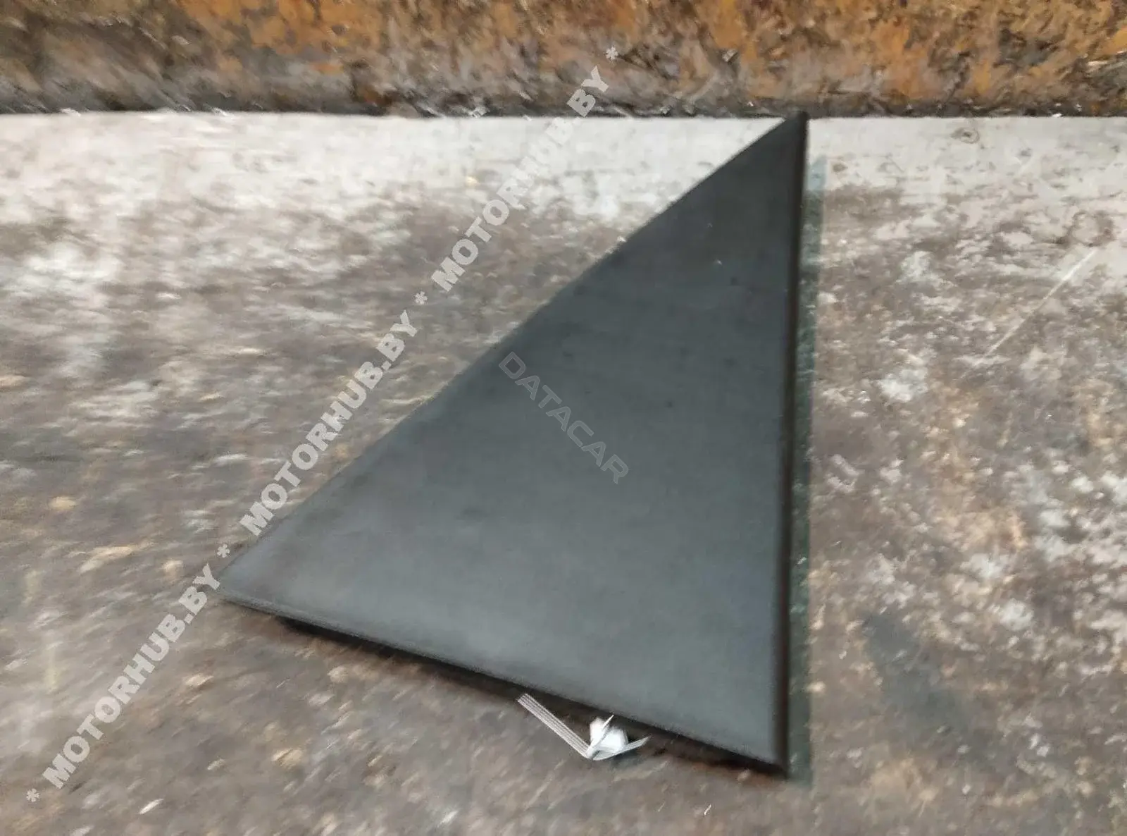 Накладка двери 00068947