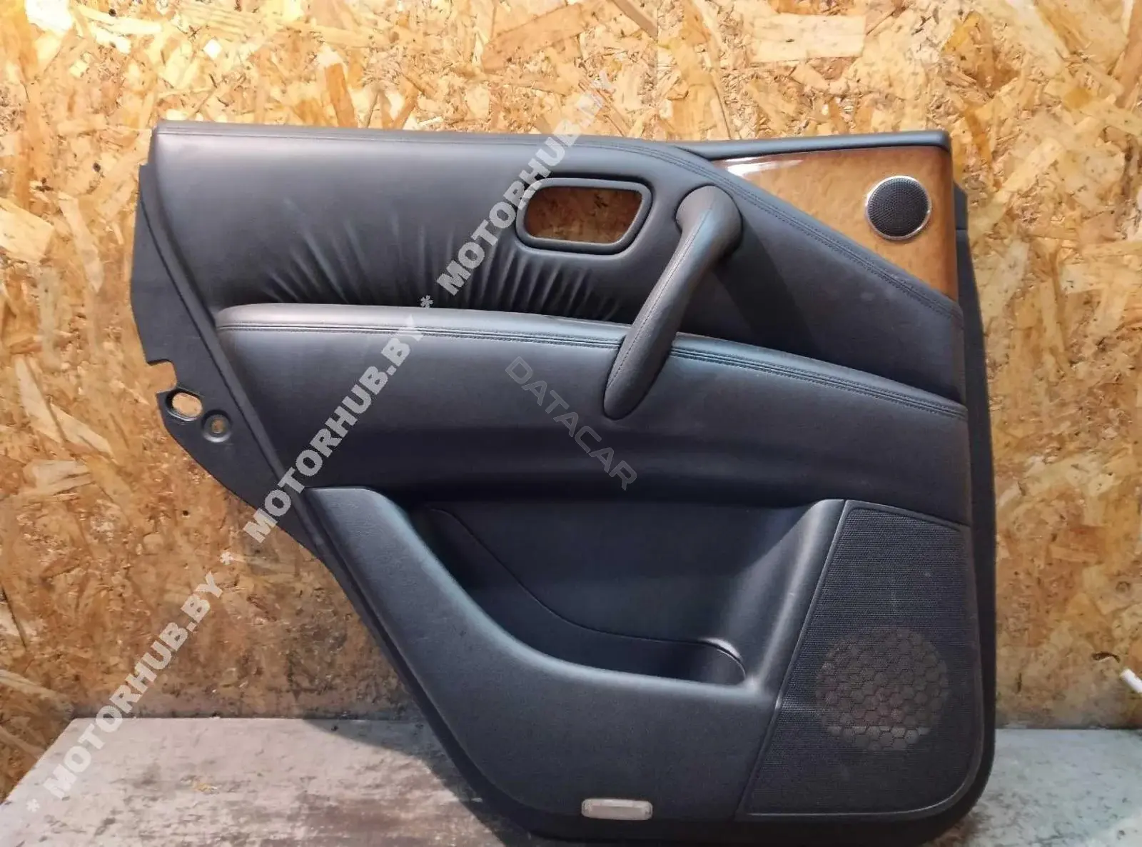 Дверная карта 829771LA0A