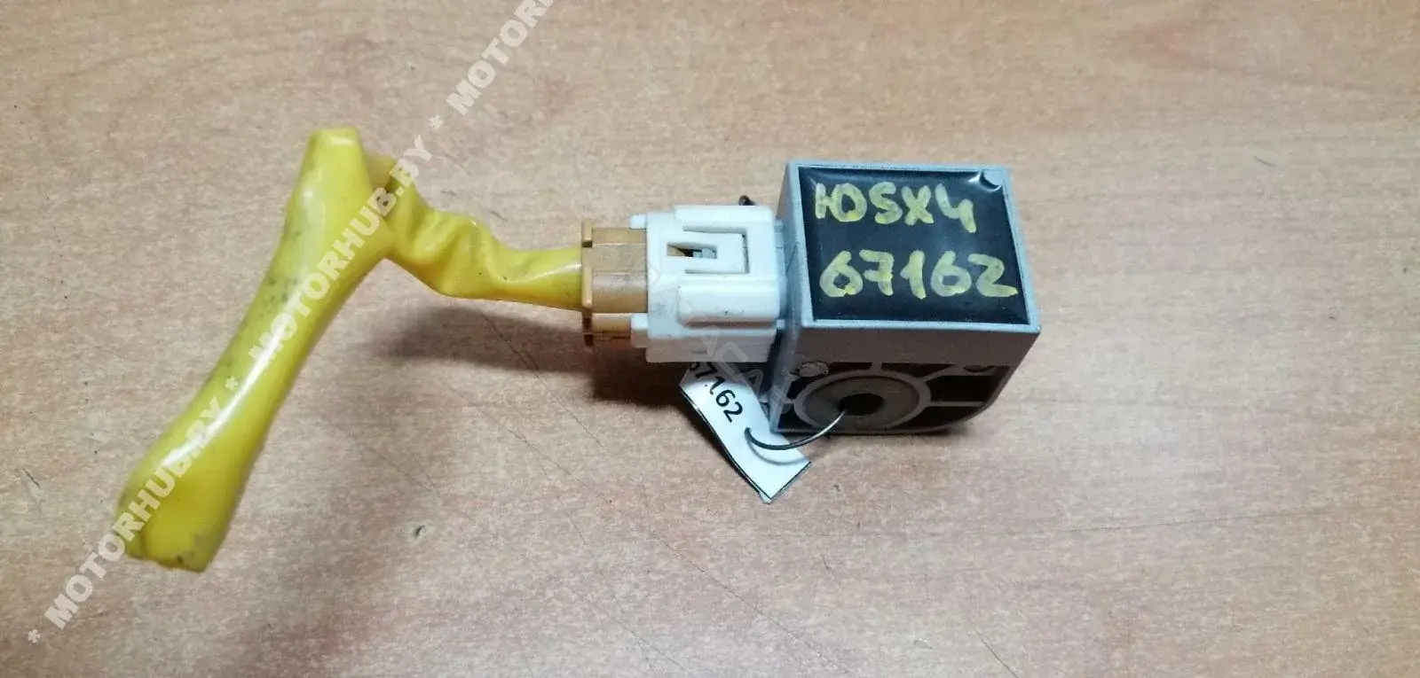 Датчик удара 3893080J10