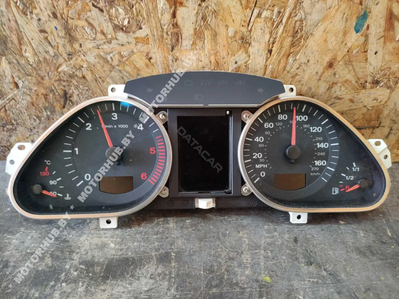 Панель приборов 4F0920951