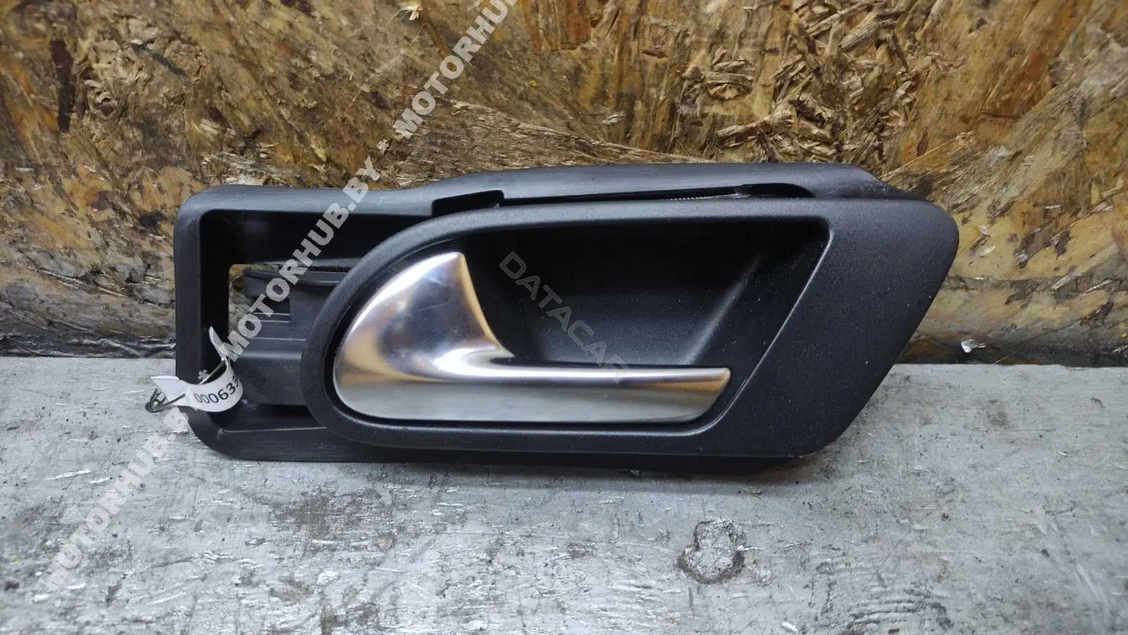 Ручка двери 5N0837197