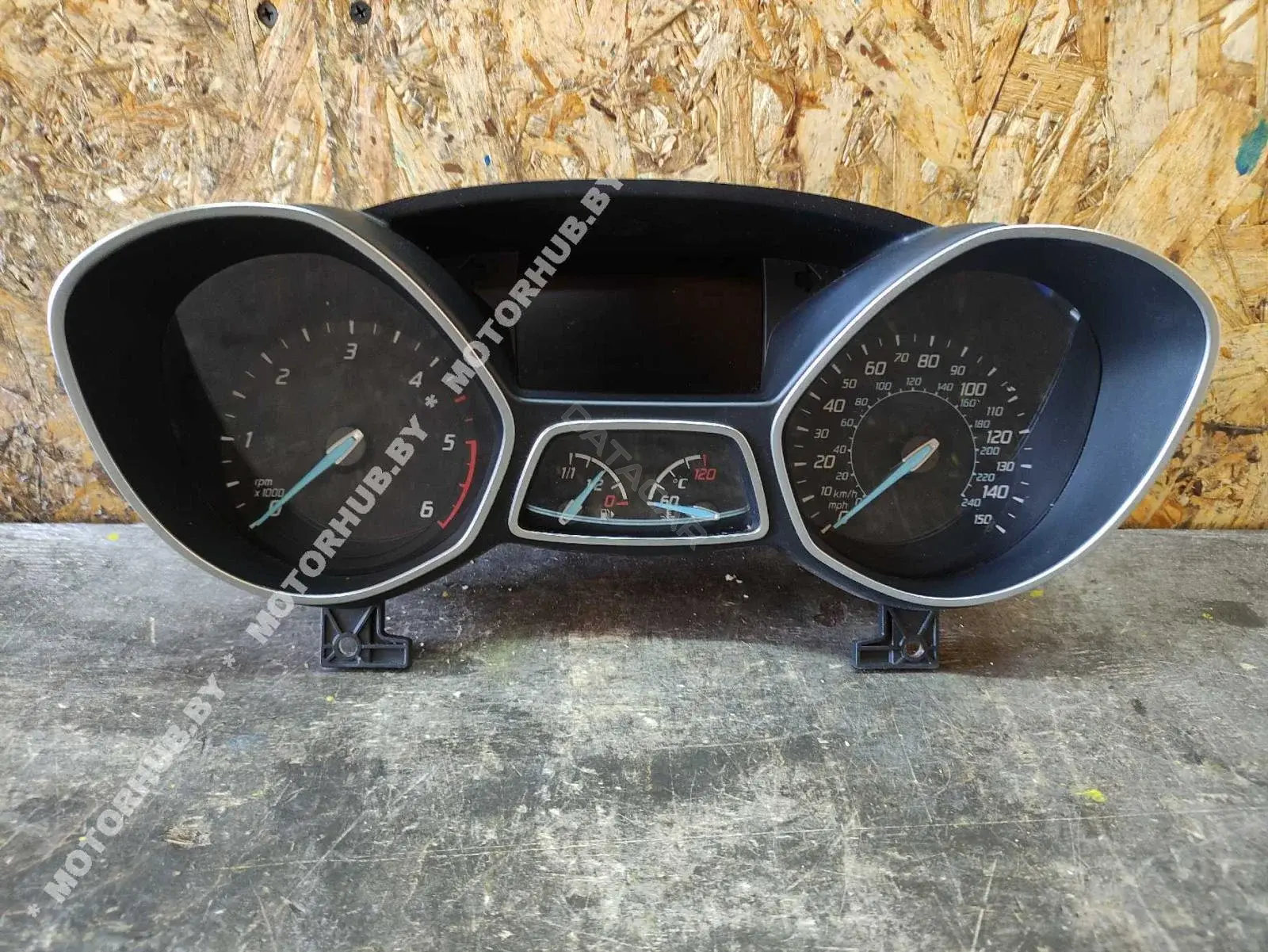 Панель приборов FV4T10849MF