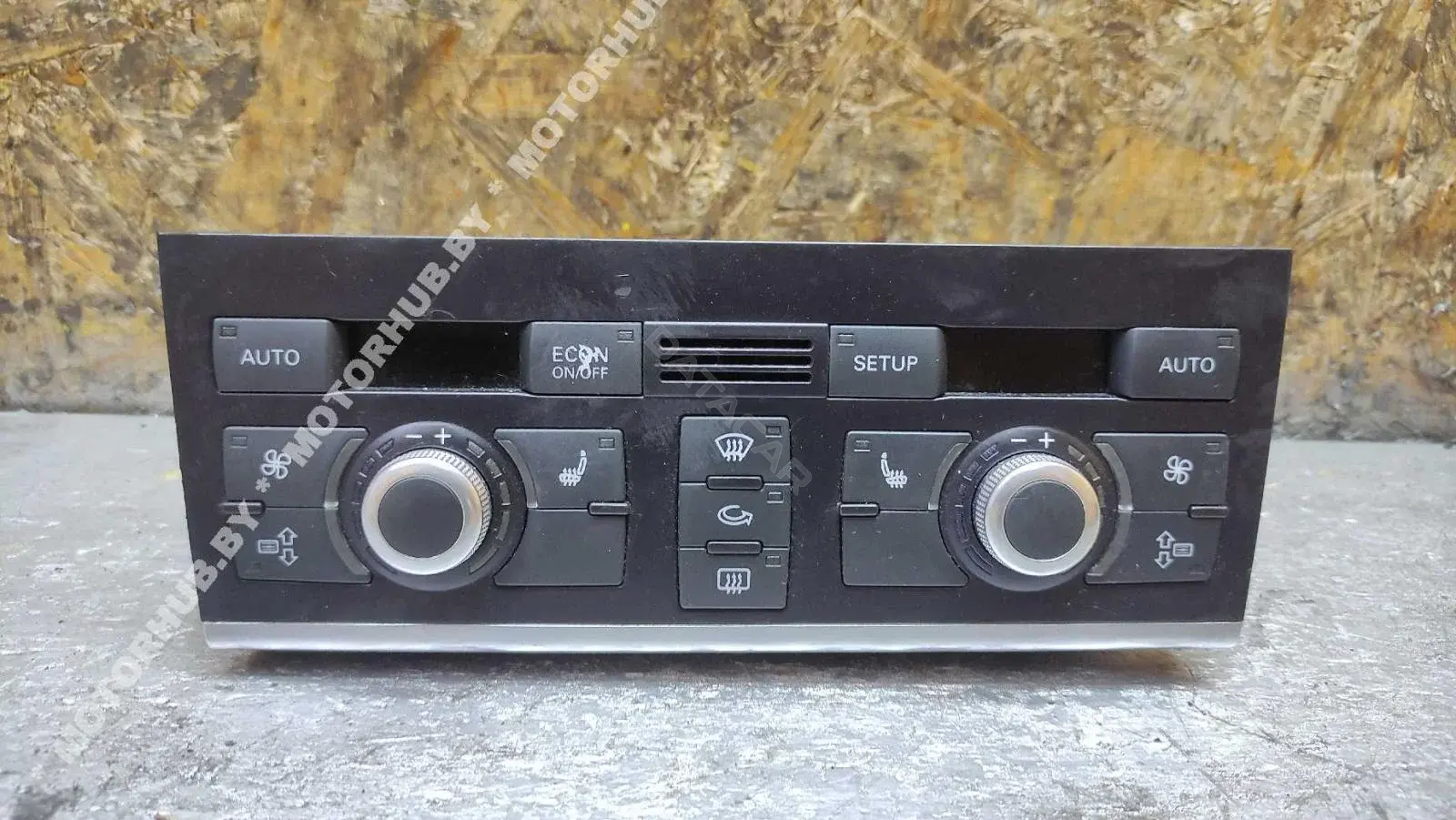 Блок управления климат-контролем 4L0820043L