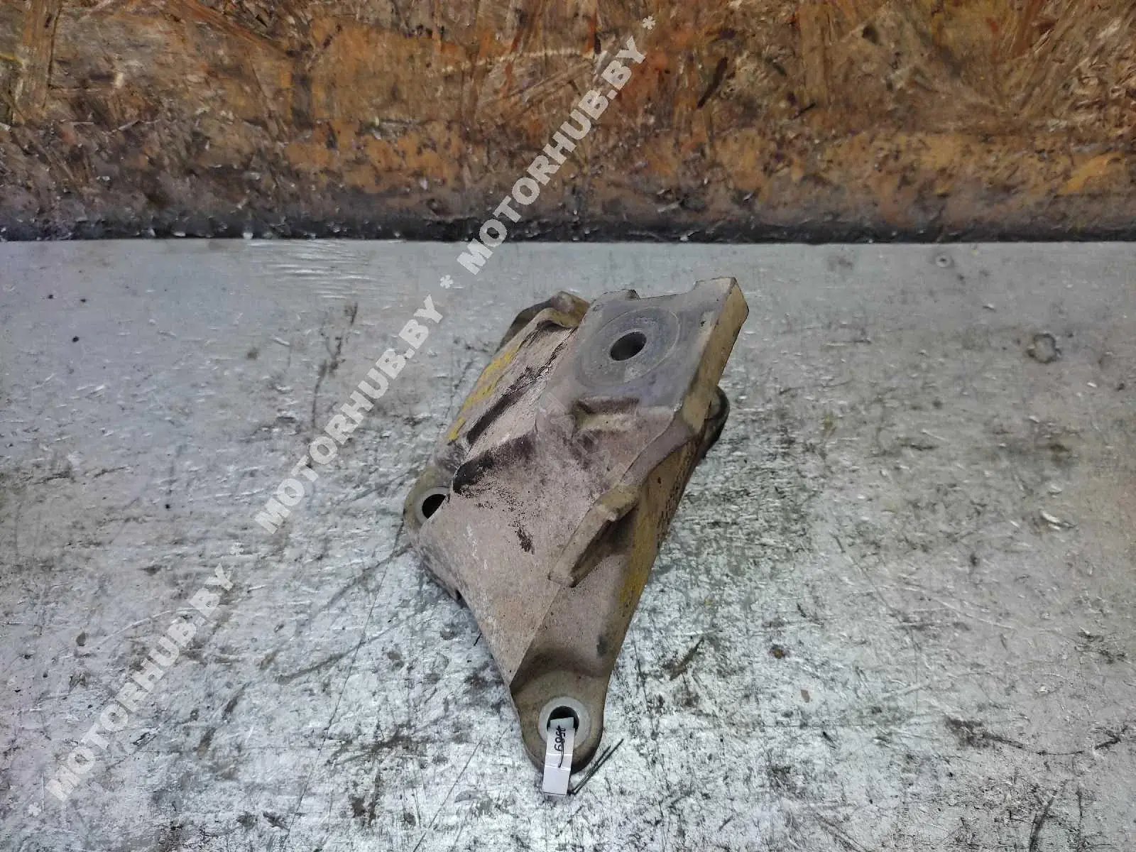 Кронштейн двигателя 4F0199308AB