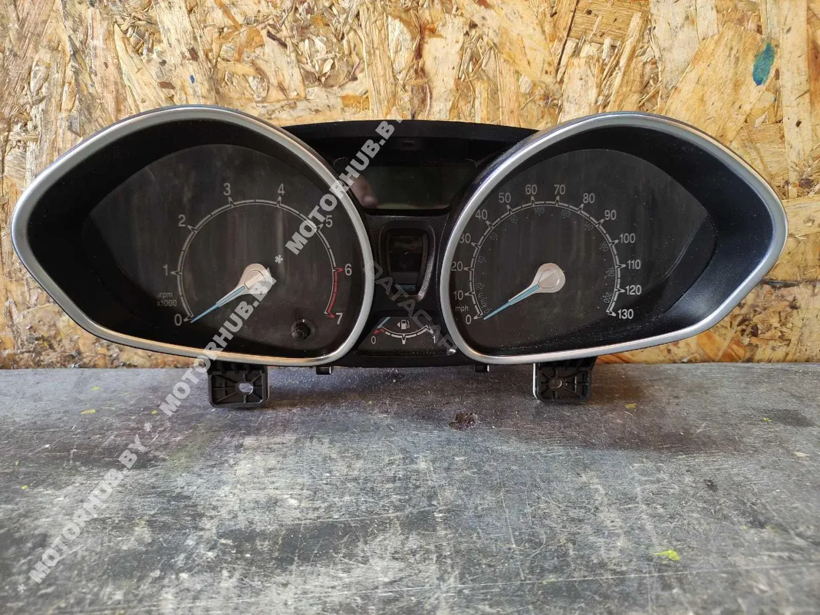 Панель приборов AV1T10849MF