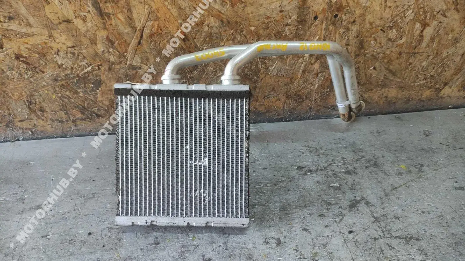 Радиатор печки 00054007