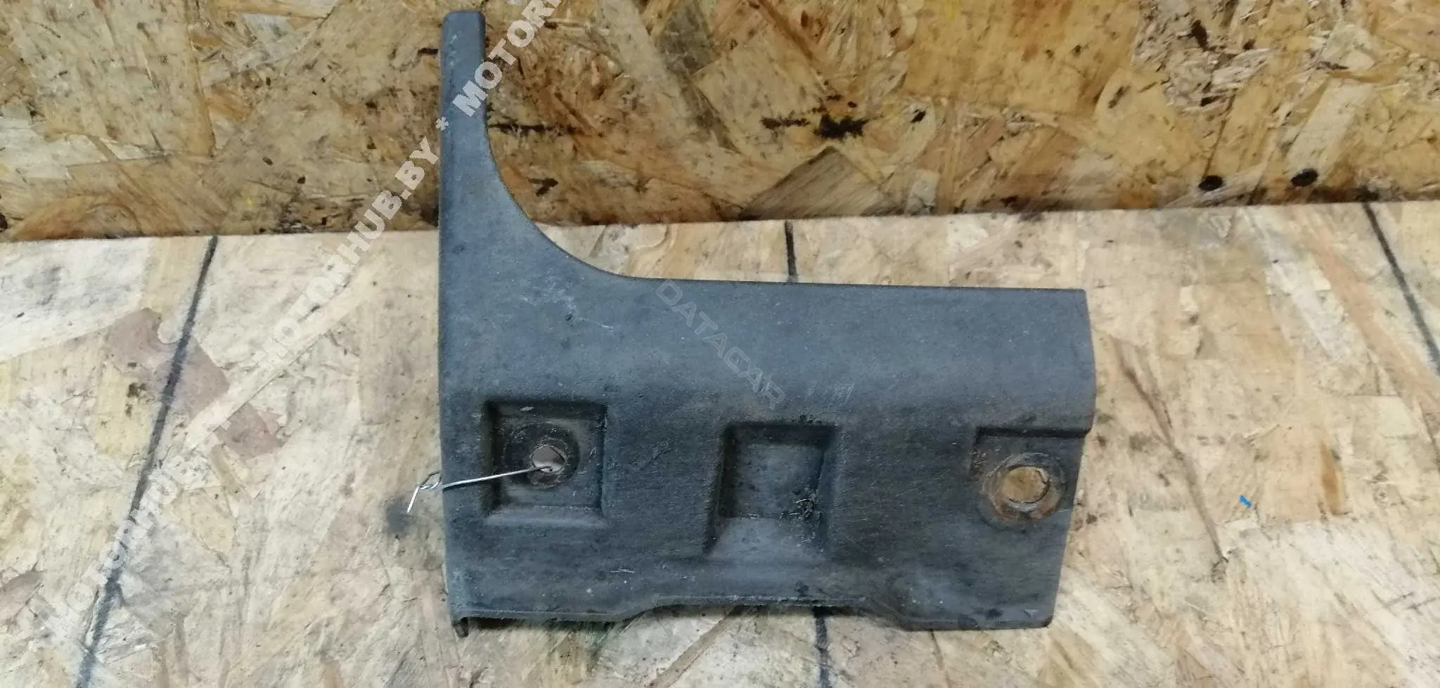 Накладка на порог 5M51A10175AC