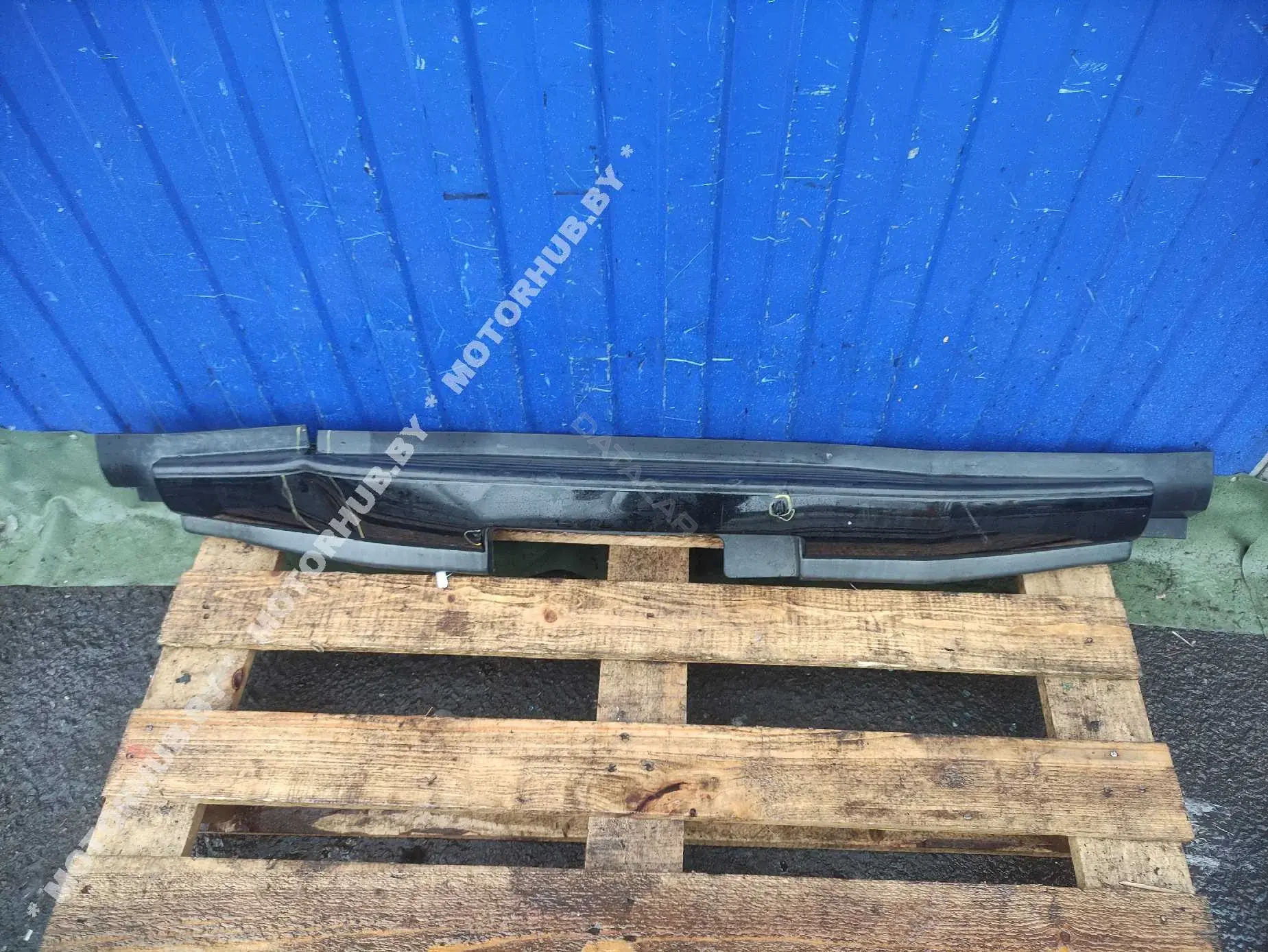 Задний бампер 850717S600