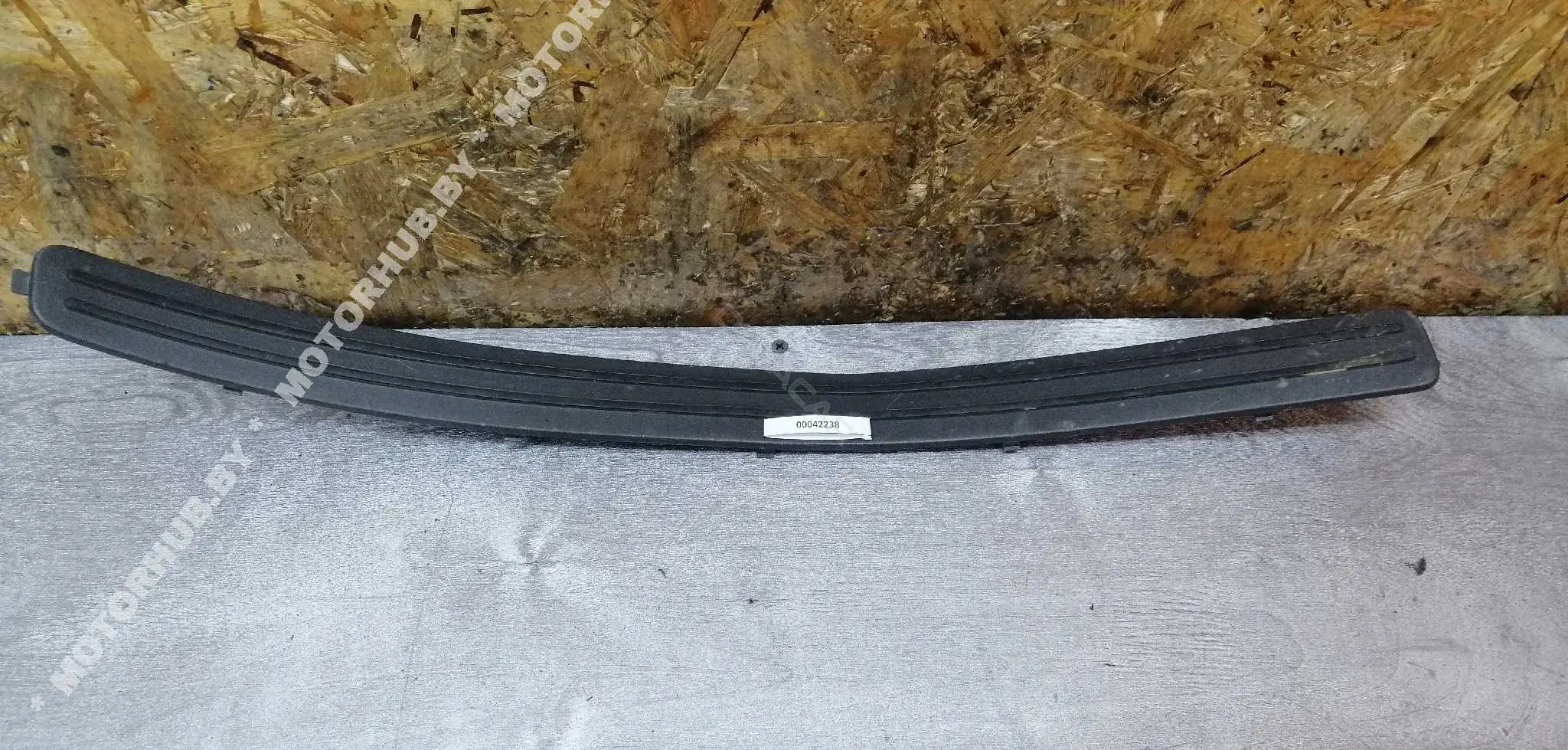 Накладка на порог 7L0853656EK