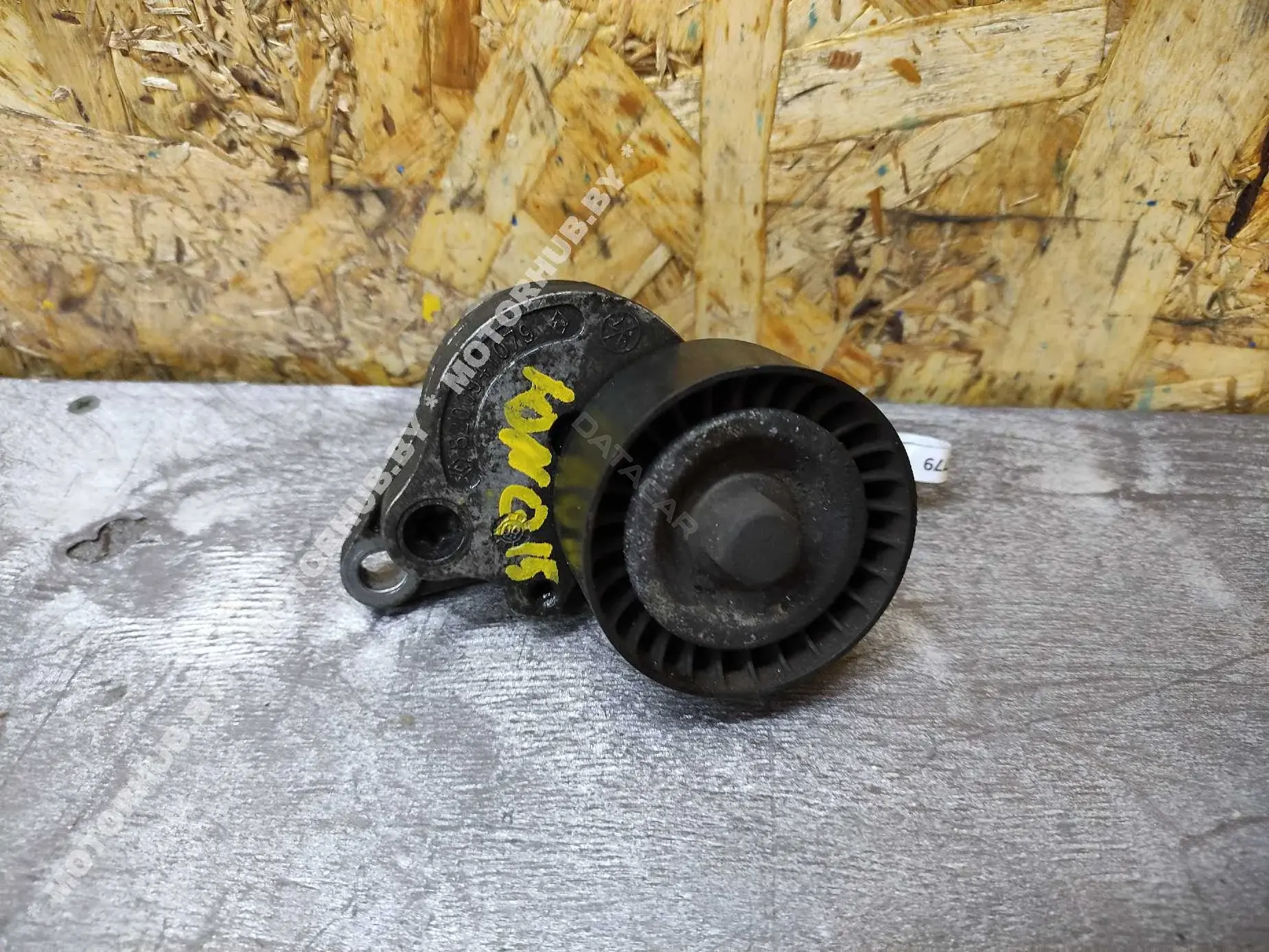 Натяжитель ремня генератора 00042779