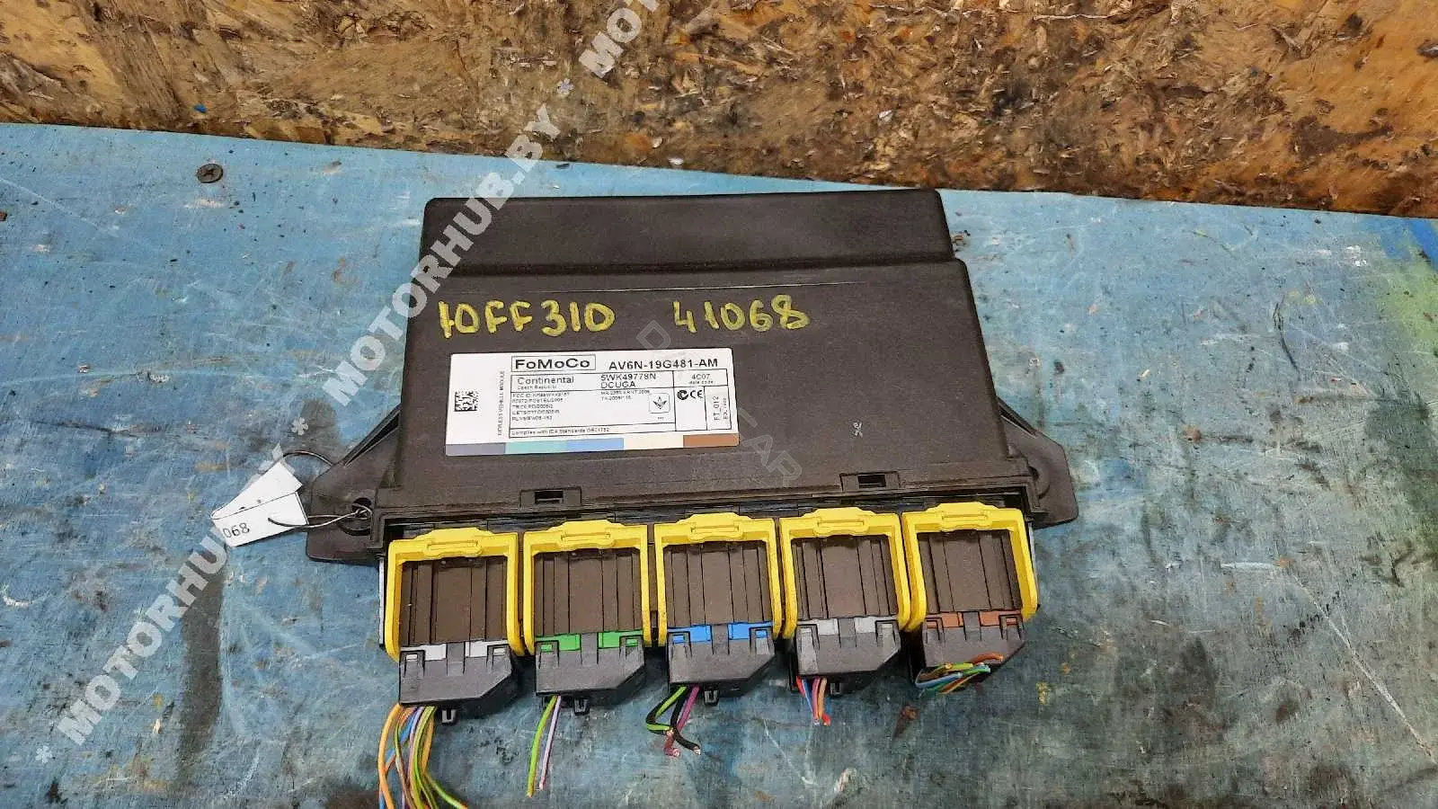 Блок комфорта AV6N19G481AM