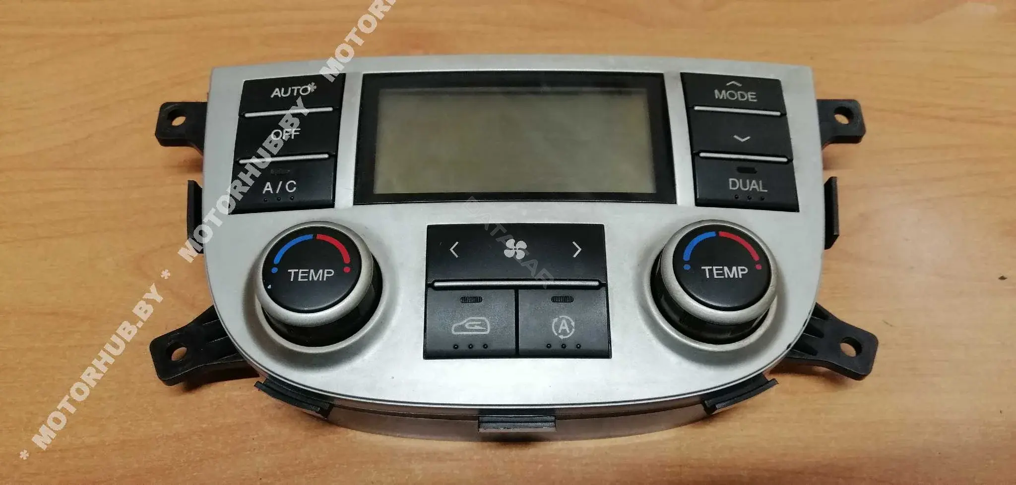 Блок управления климат-контролем 972502B000