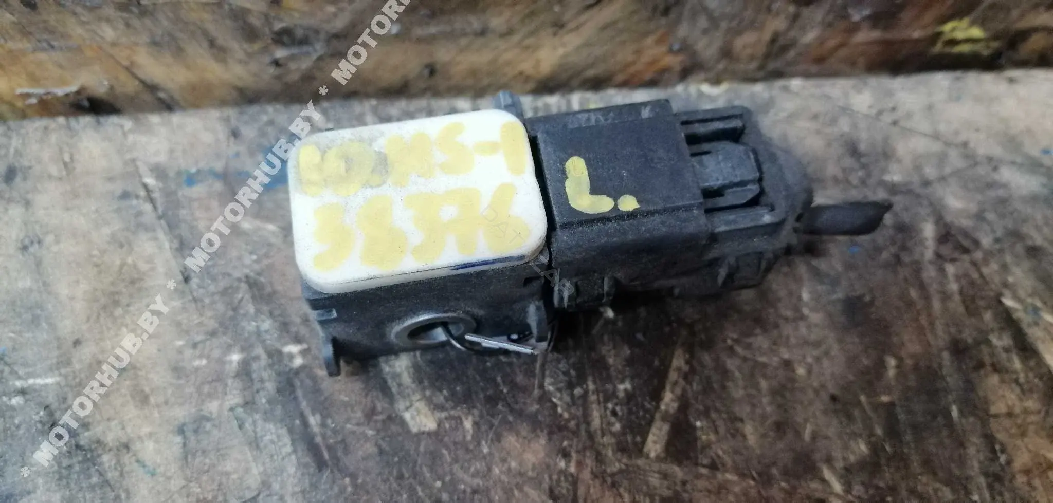 Датчик удара 959303L100