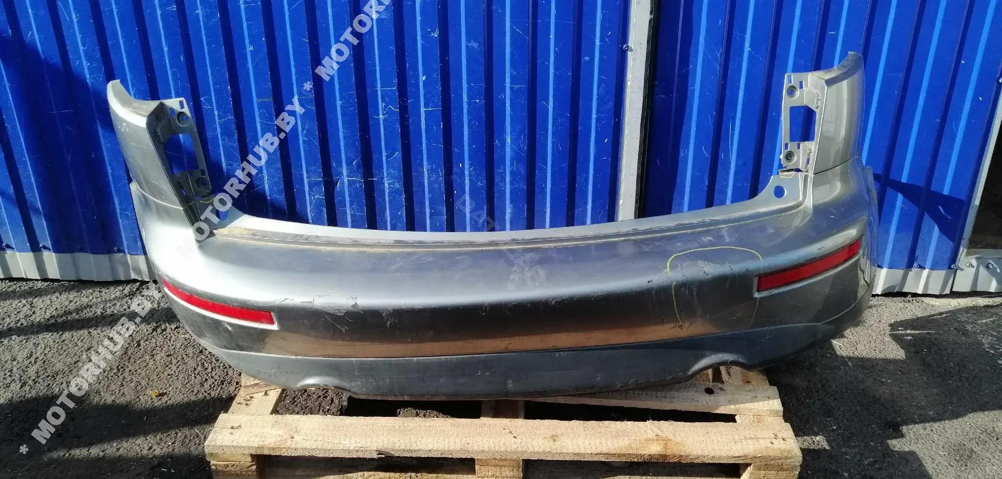 Задний бампер 85022CG040