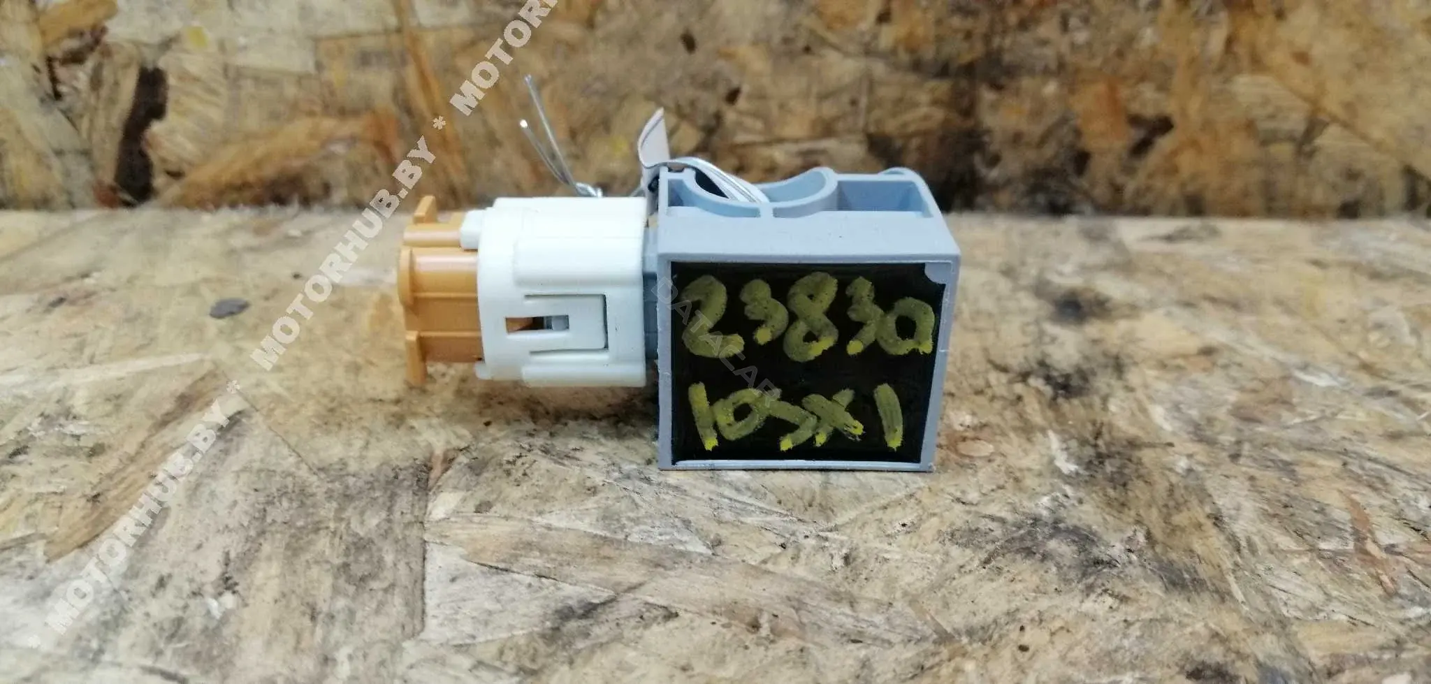 Датчик удара 3893080J10