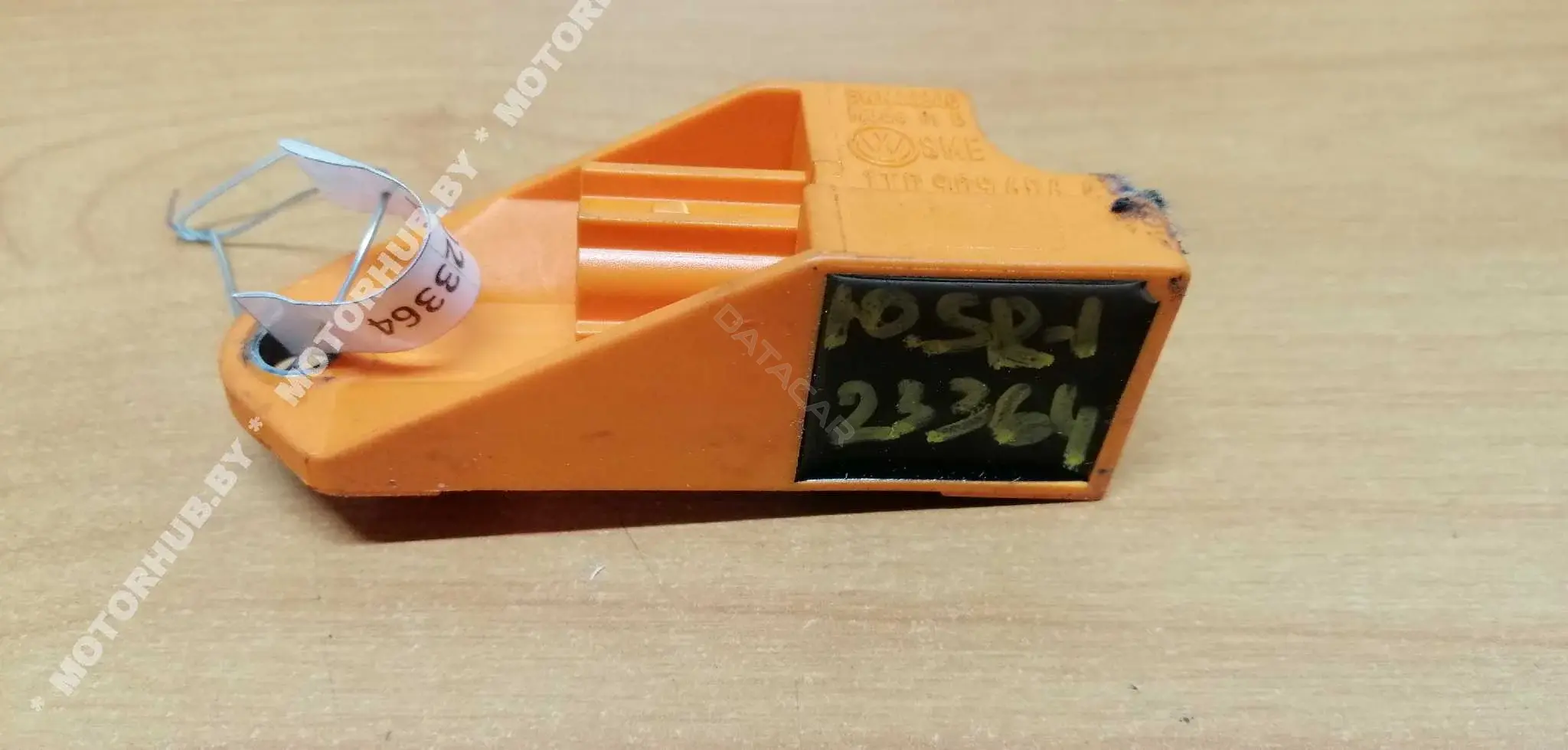 Датчик удара 1T0909606A