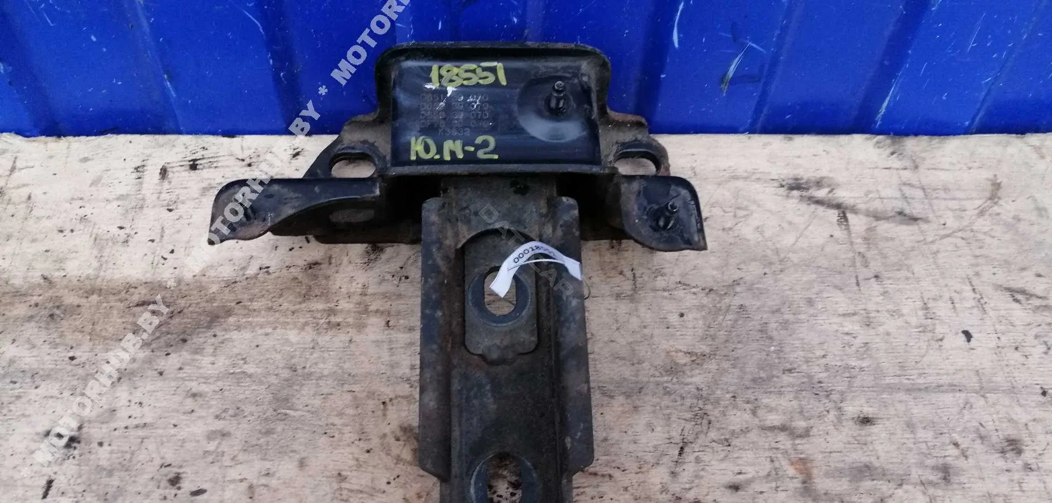 Подушка КПП D65139070