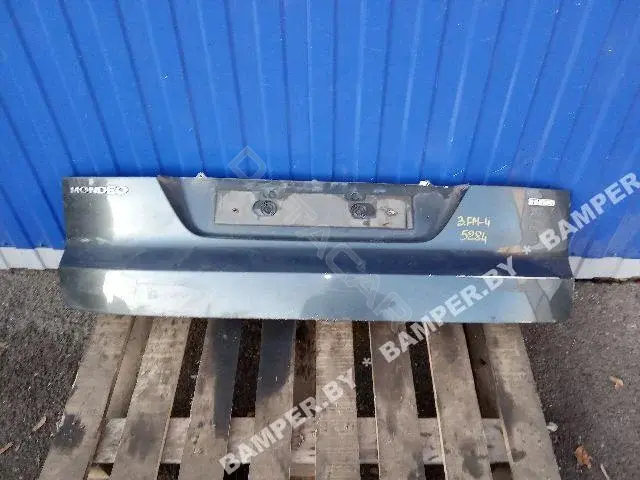 Накладка двери 00005284